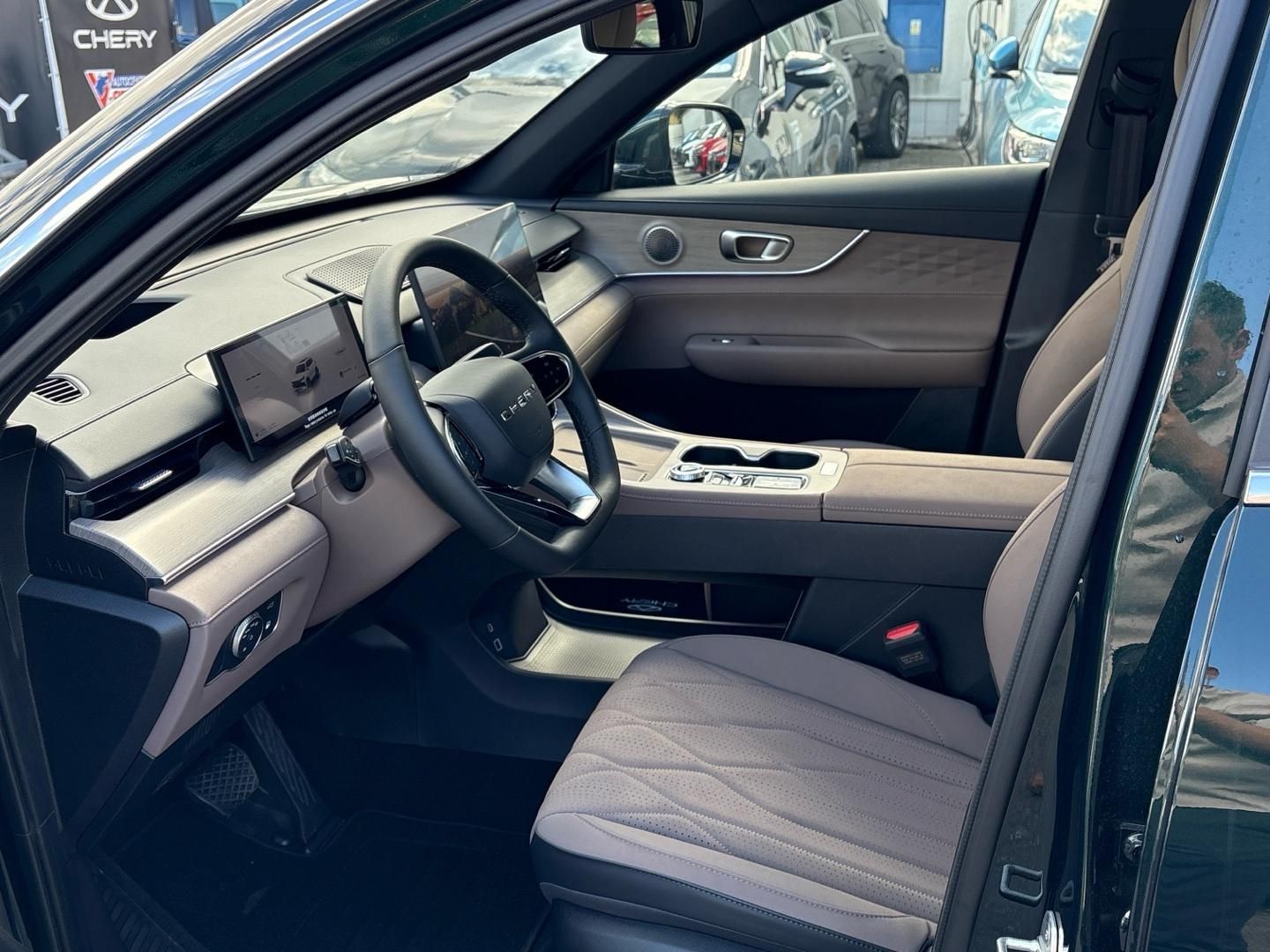 Chery Tiggo 8 PHEV, 1.5 UNIQUE - fotka 6