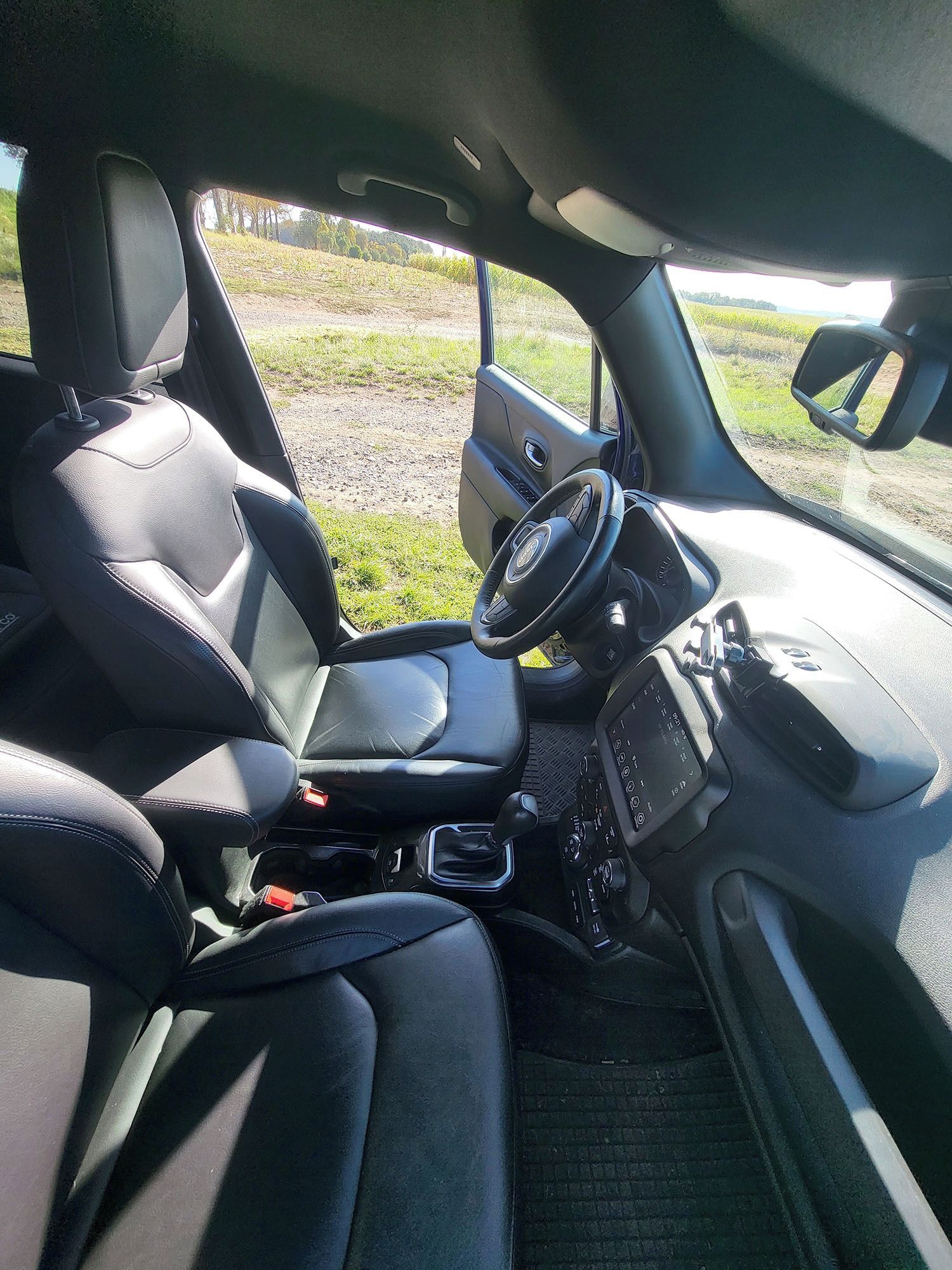 Jeep Renegade, Jeep Renegade 4xe - motor KO - fotka 2