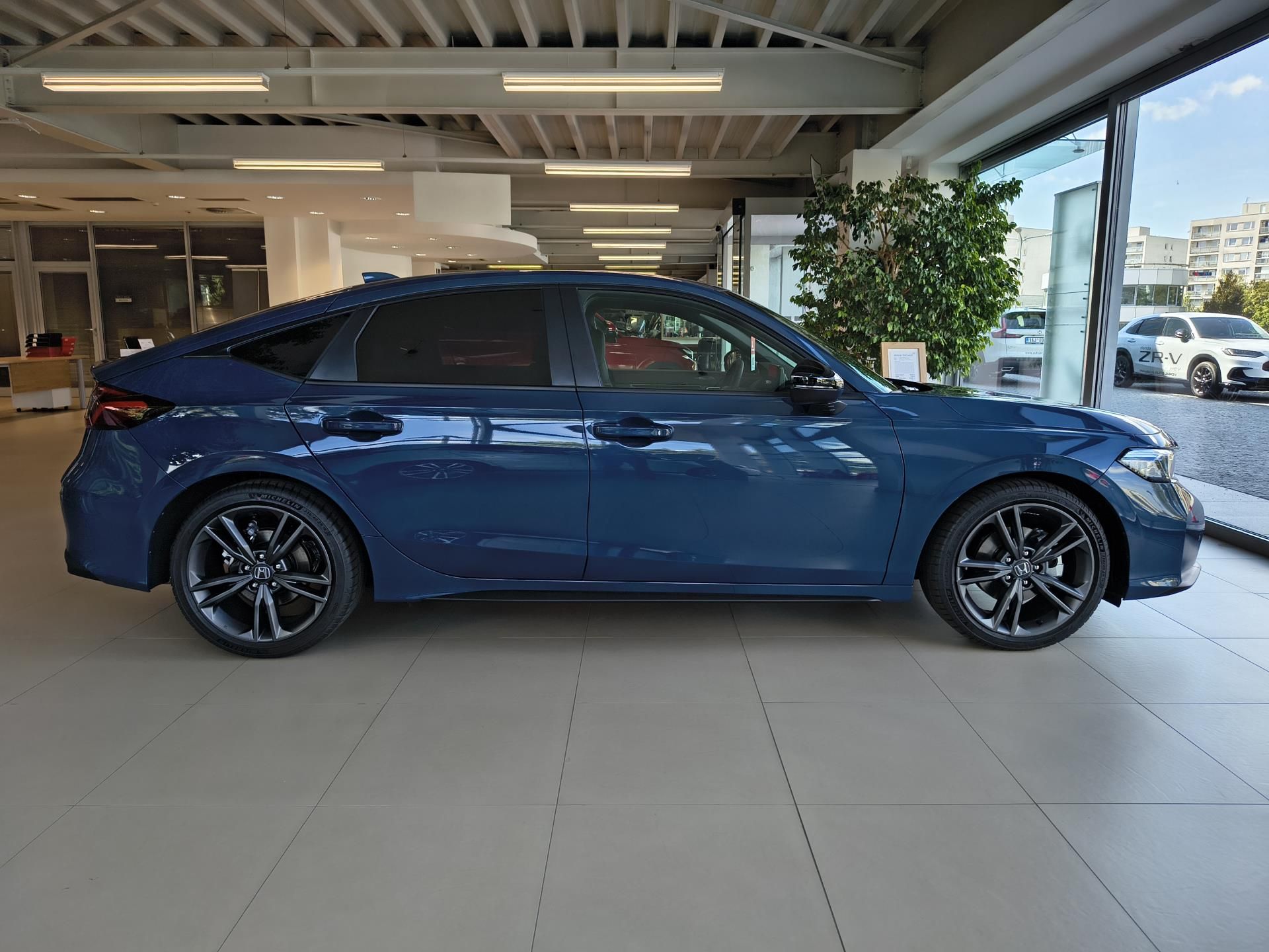 Honda Civic, e:HEV 2.0 i-MMD Sport 2026 - fotka 3