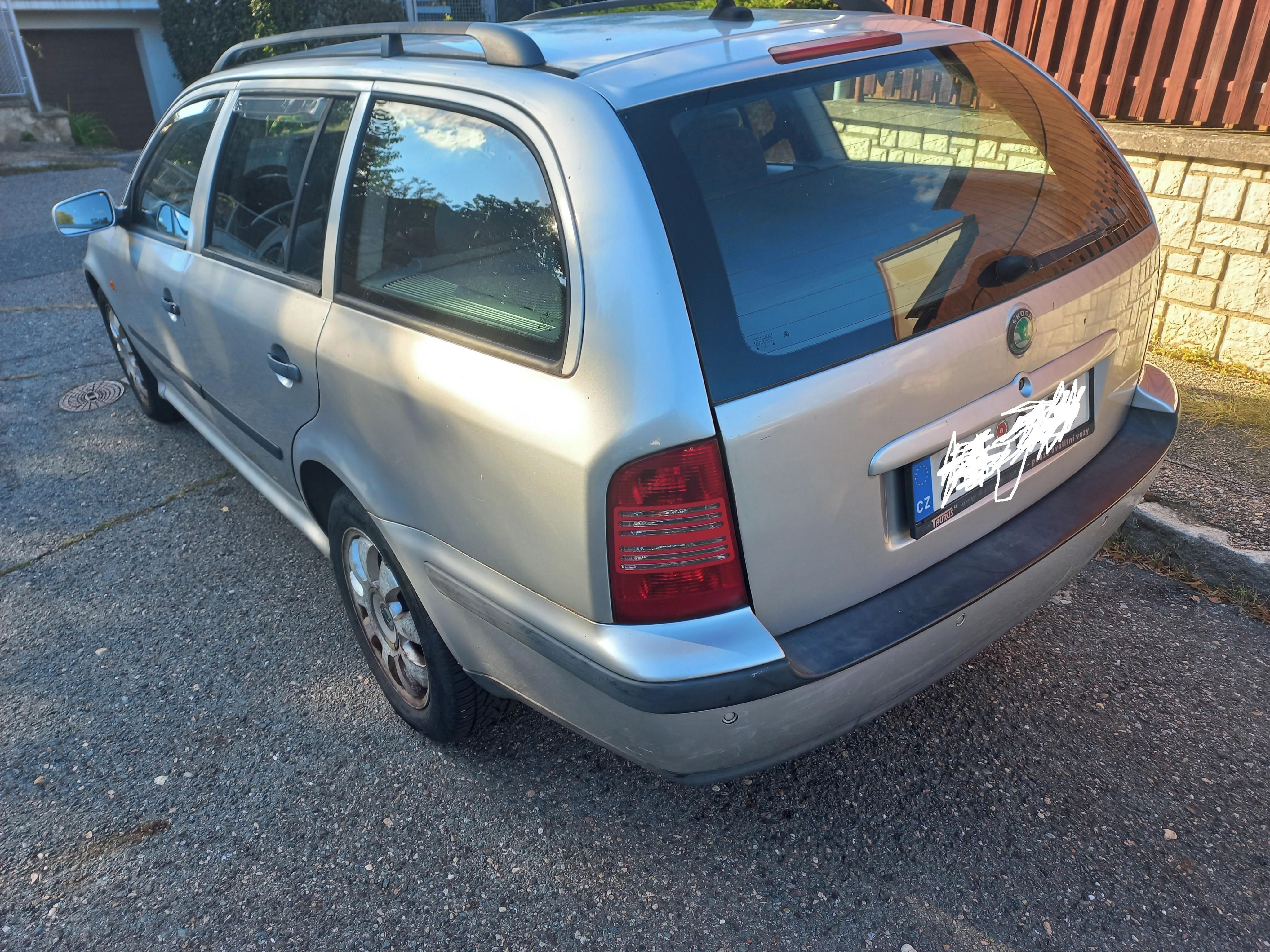 Škoda Octavia, 1,9 TDI 81 kW skvělý stav - fotka 4