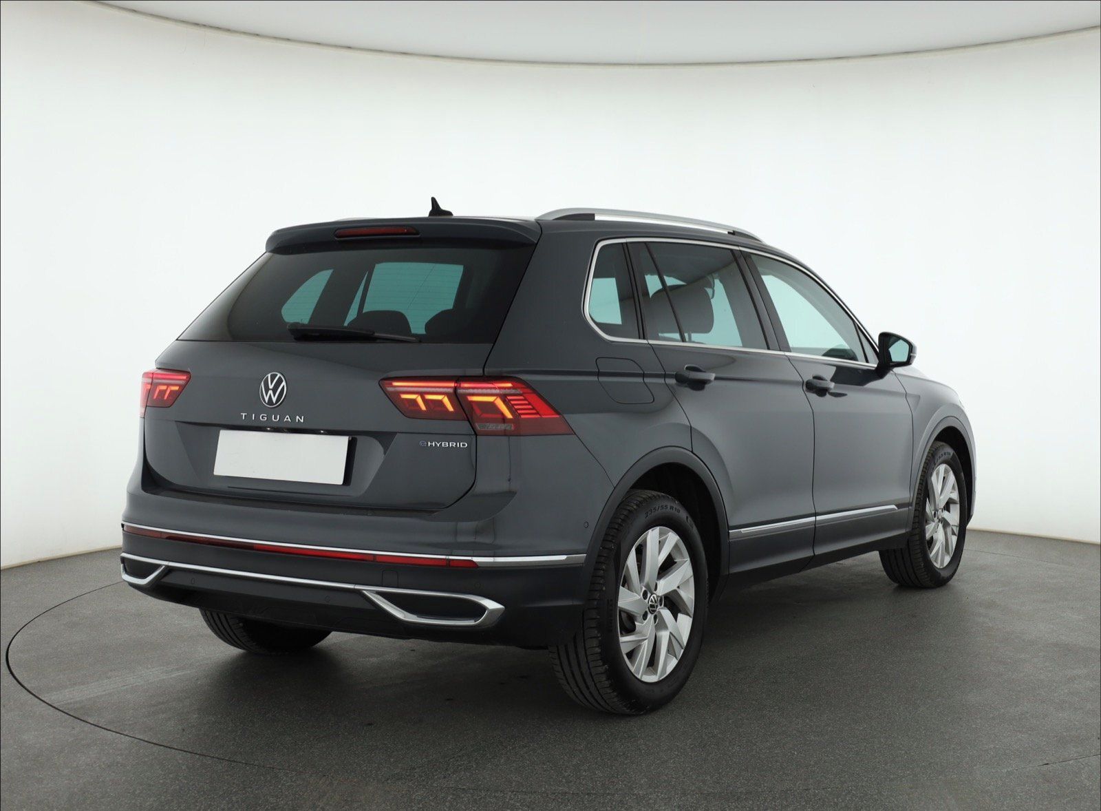 Volkswagen Tiguan, 1.4 TSI eHybrid, Elegance - fotka 5