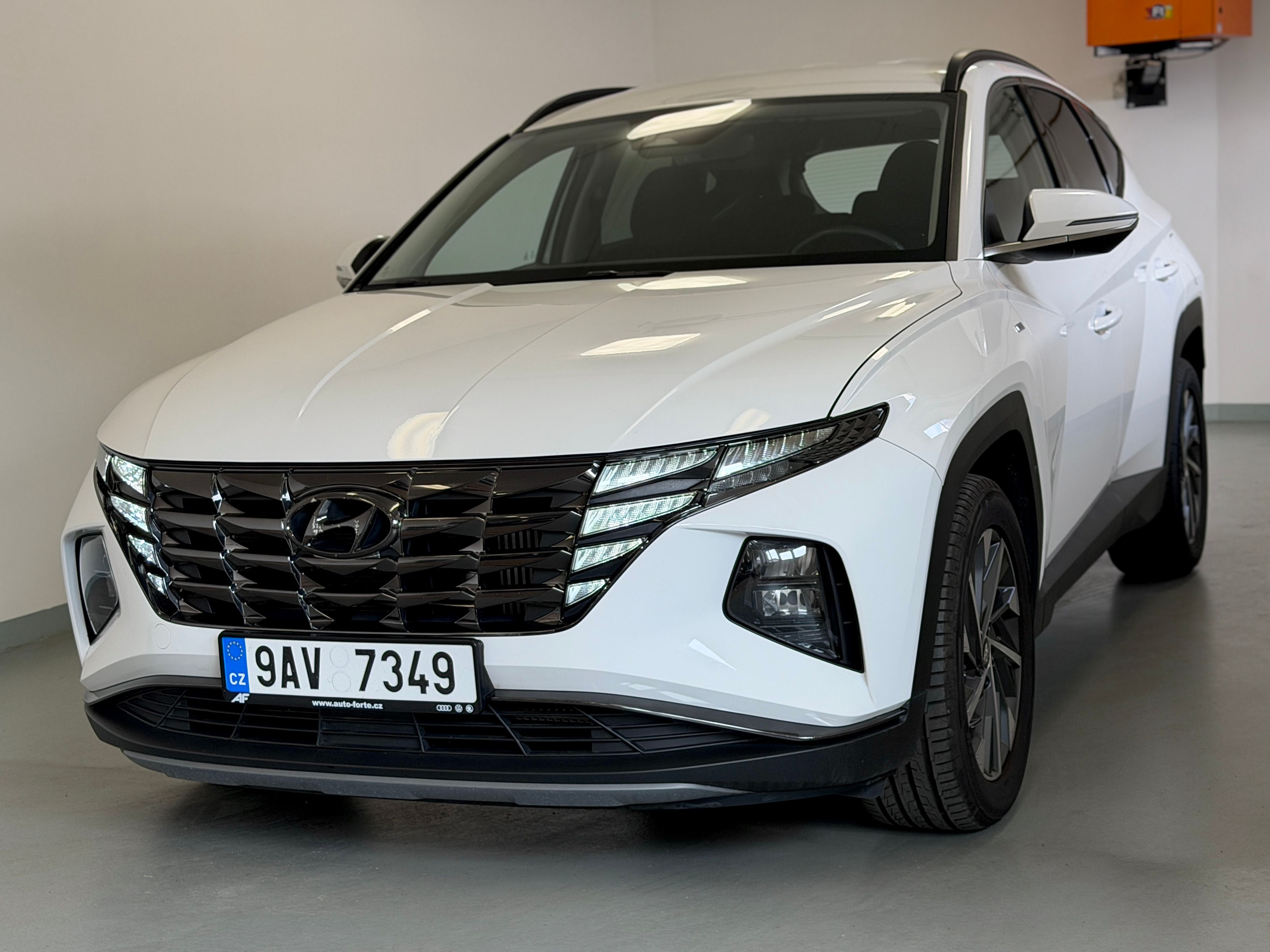 Hyundai Tucson, Select 1.6 T-GDI MHEV AT 110kW - fotka 2