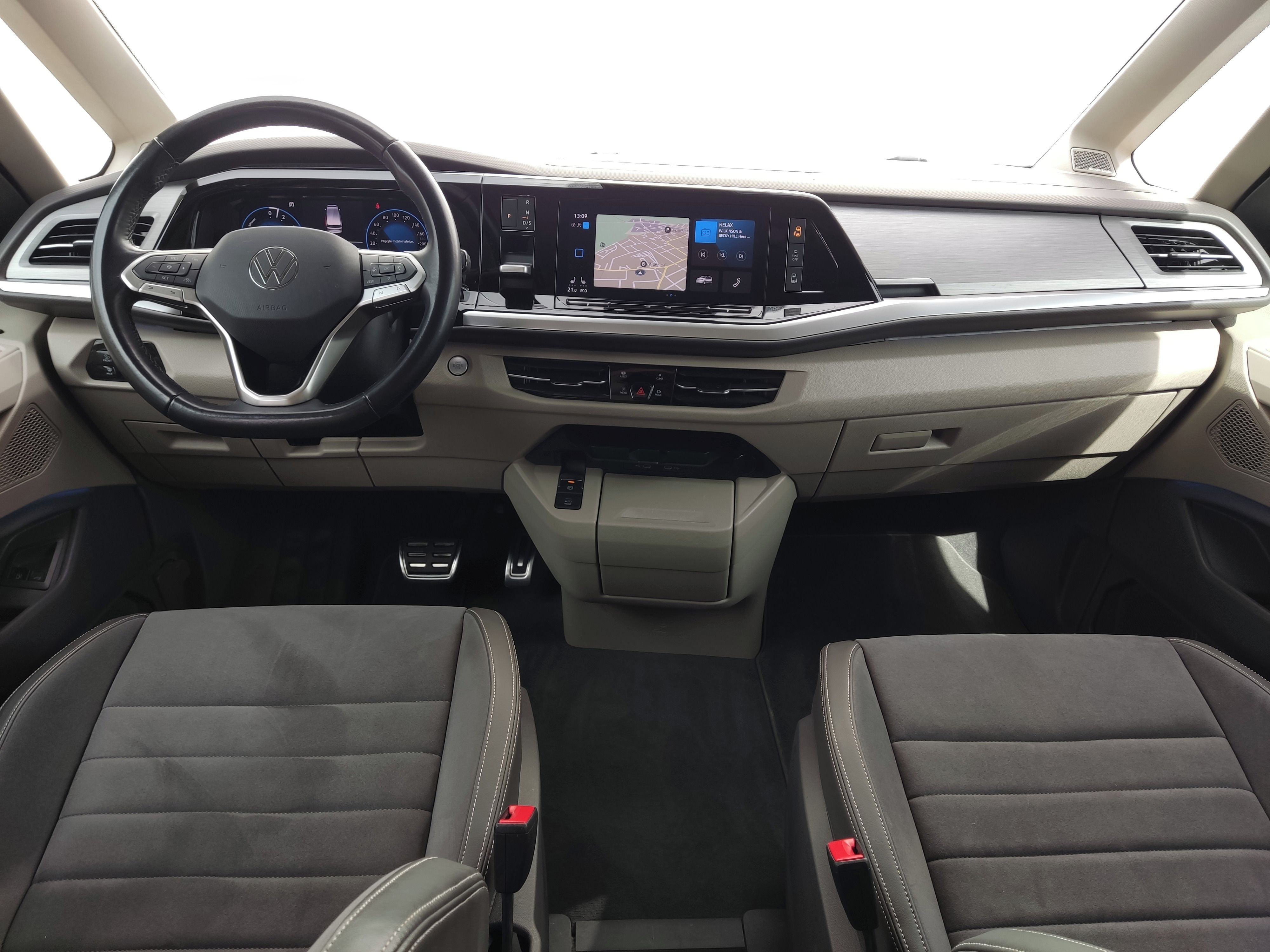 Volkswagen Multivan, 1.4 TSI PHEV 160 kW DSG Style - fotka 5