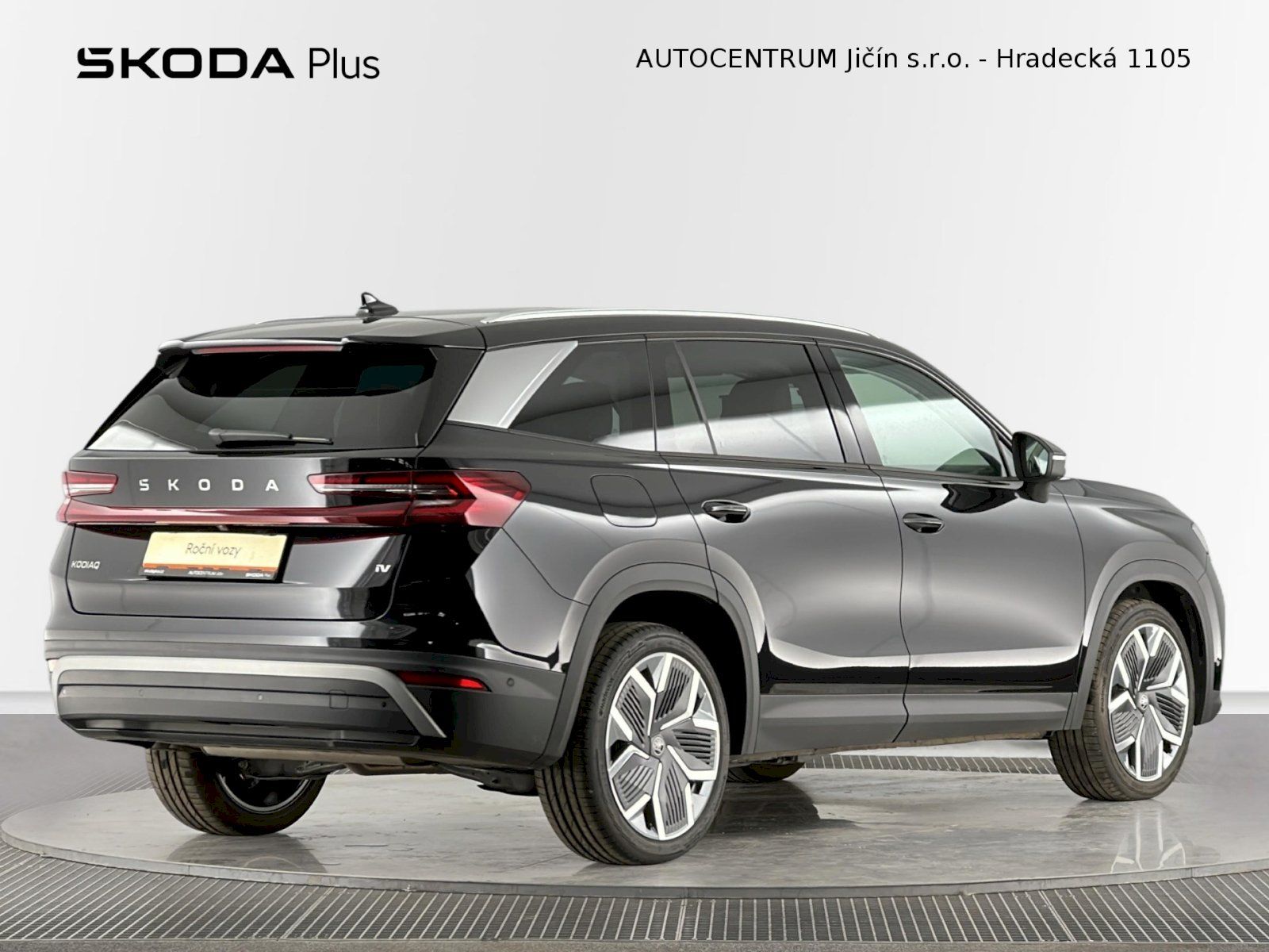 Škoda Kodiaq, iV DSG 1.5TSI 150kW Exclusive - fotka 2