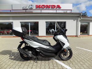 Honda Forza, Honda Forza 125
