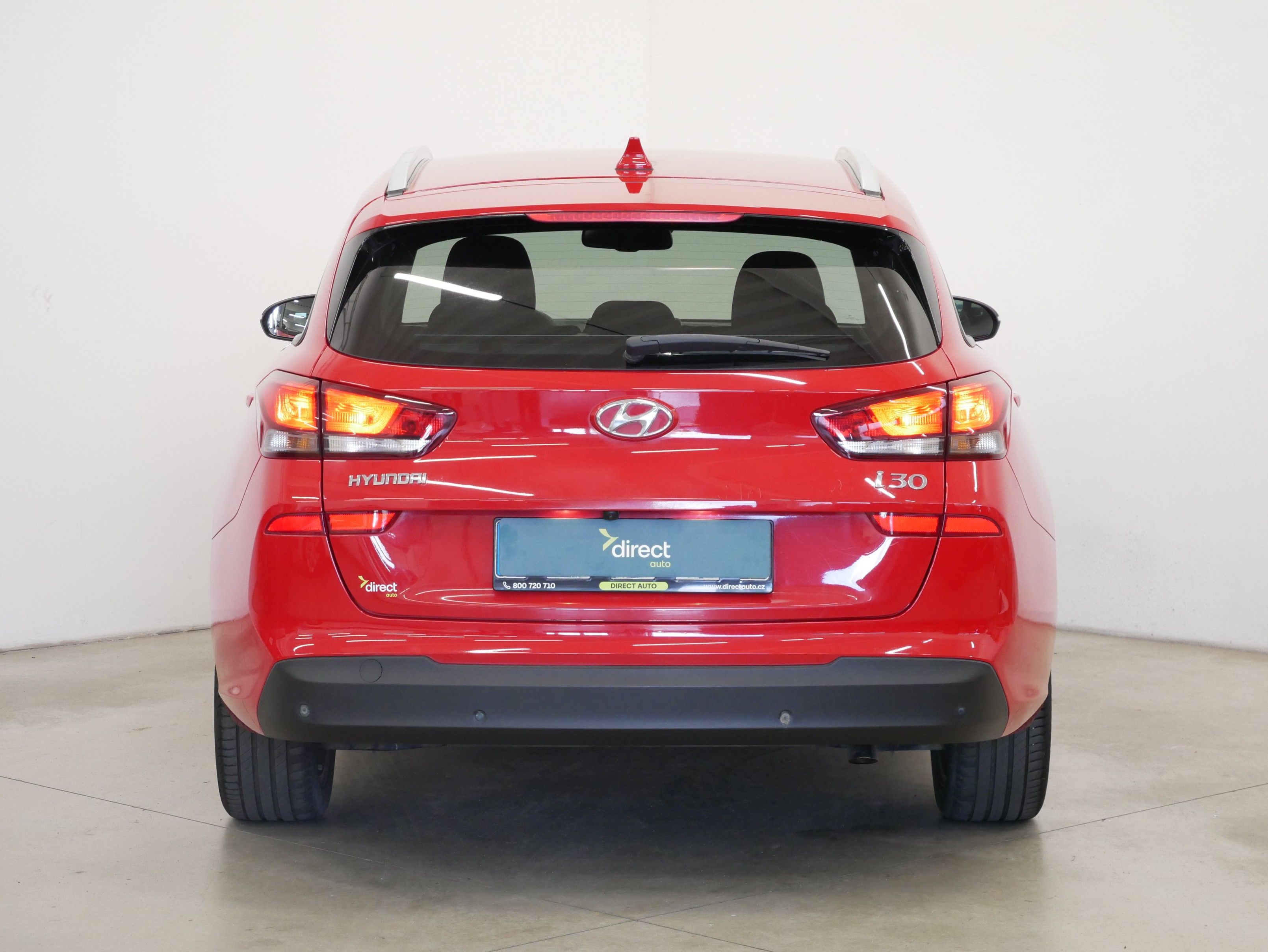 Hyundai i30, 1.4 T-GDi 103 kW Style Go - fotka 6