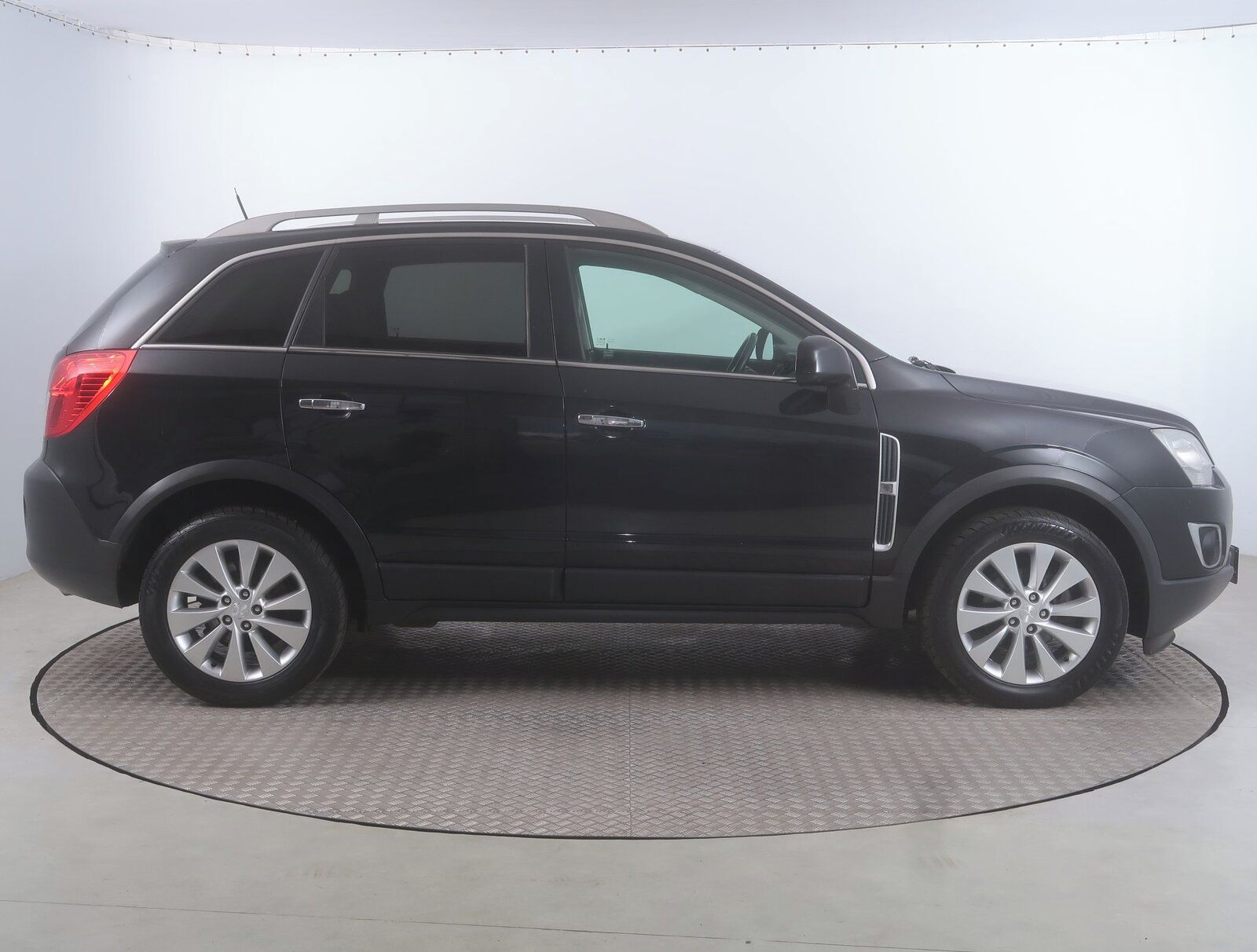 Opel Antara, 2.2 CDTI, 4X4, Serv.kniha - fotka 6