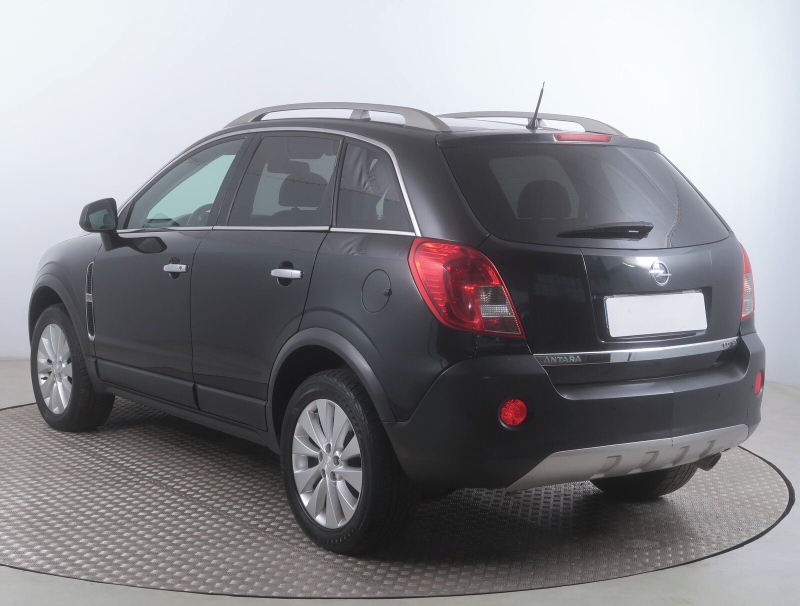 Opel Antara, 2.2 CDTI, 4X4, Serv.kniha - fotka 4