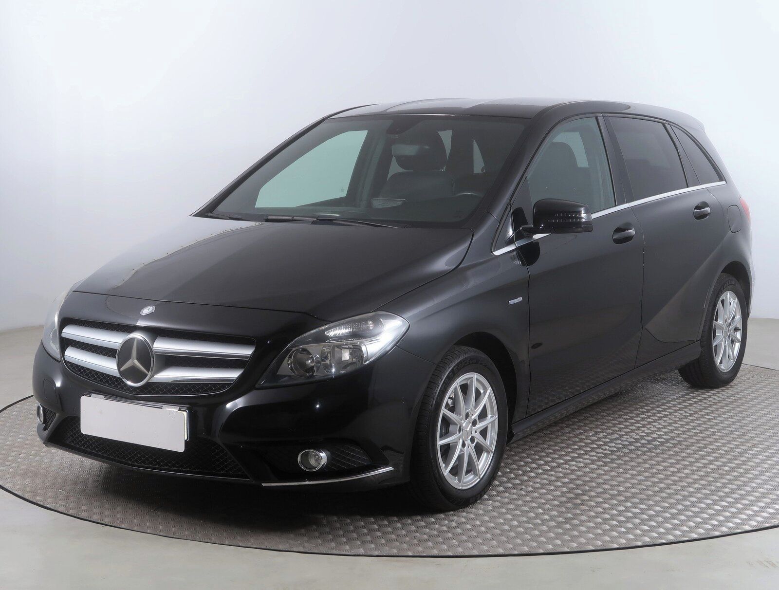 Mercedes-Benz Třídy B, 180 CDI - fotka 2