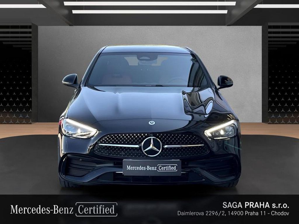 Mercedes-Benz Třídy C, C 200 AMG Night - fotka 2