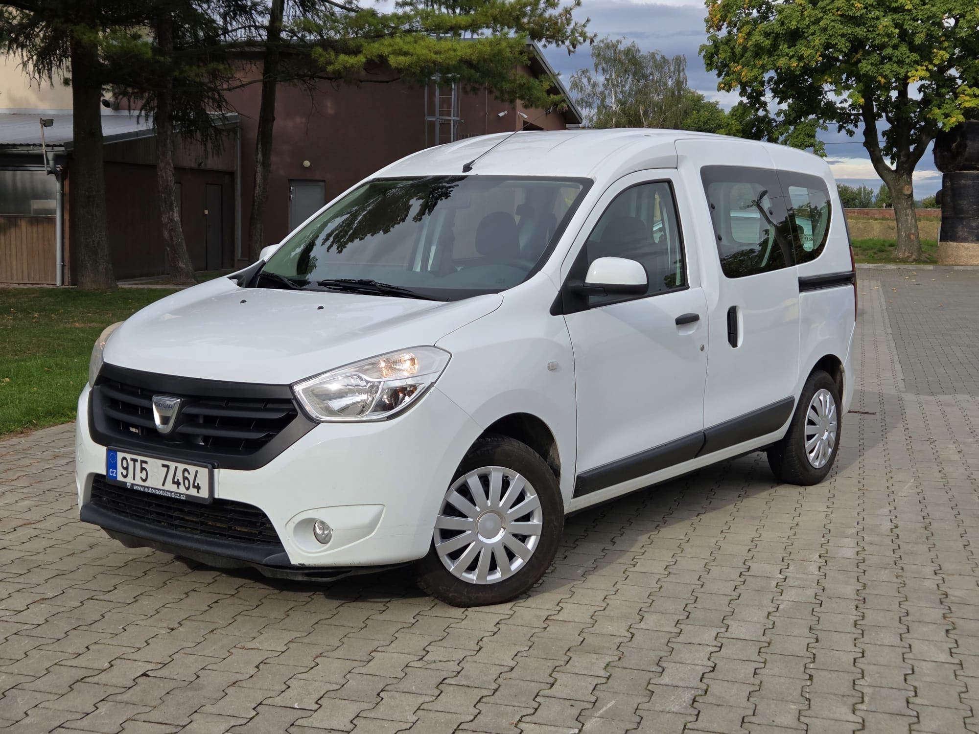 Dacia Dokker, 1.2-5Mist-1.maj Čr