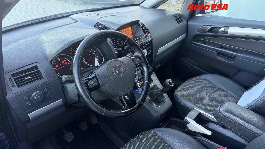 Opel Zafira, 1.7 CDTI - fotka 3