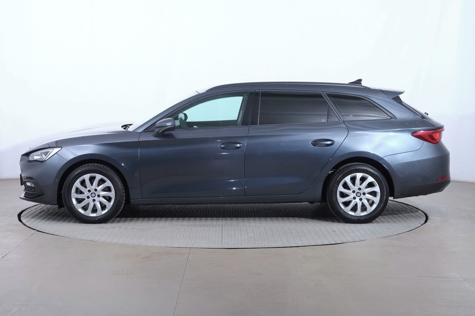 Seat Leon, 2.0 TDI, Automat - fotka 3