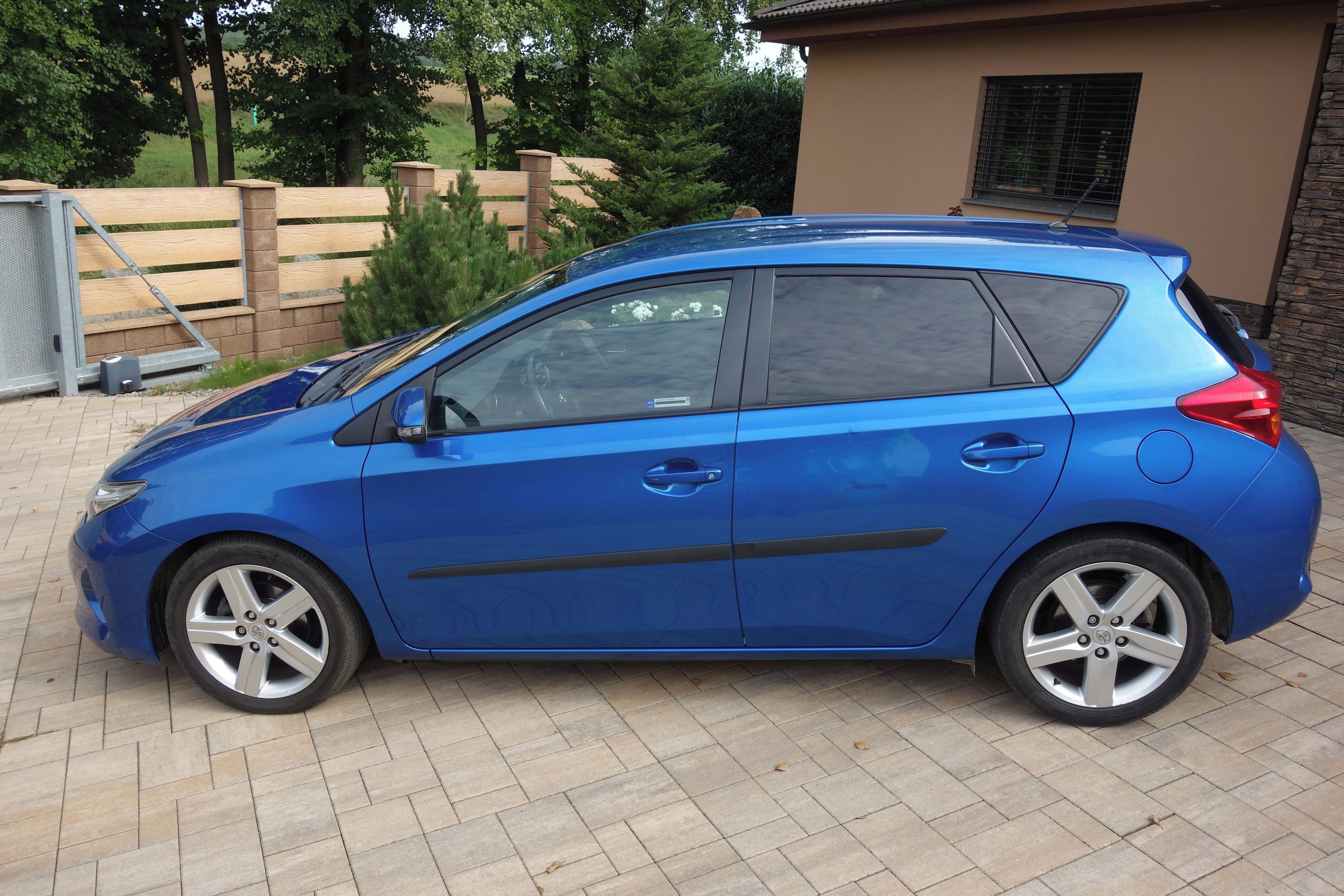 Toyota Auris, Toyota Auris 1,6i 97 kW - fotka 4
