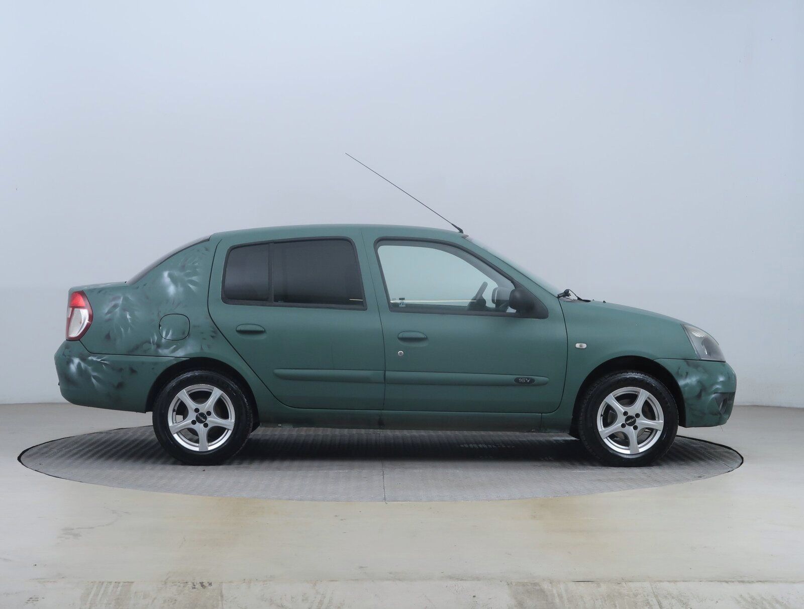 Renault Thalia, 1.2 16V, Klima, jezdí dobře - fotka 6