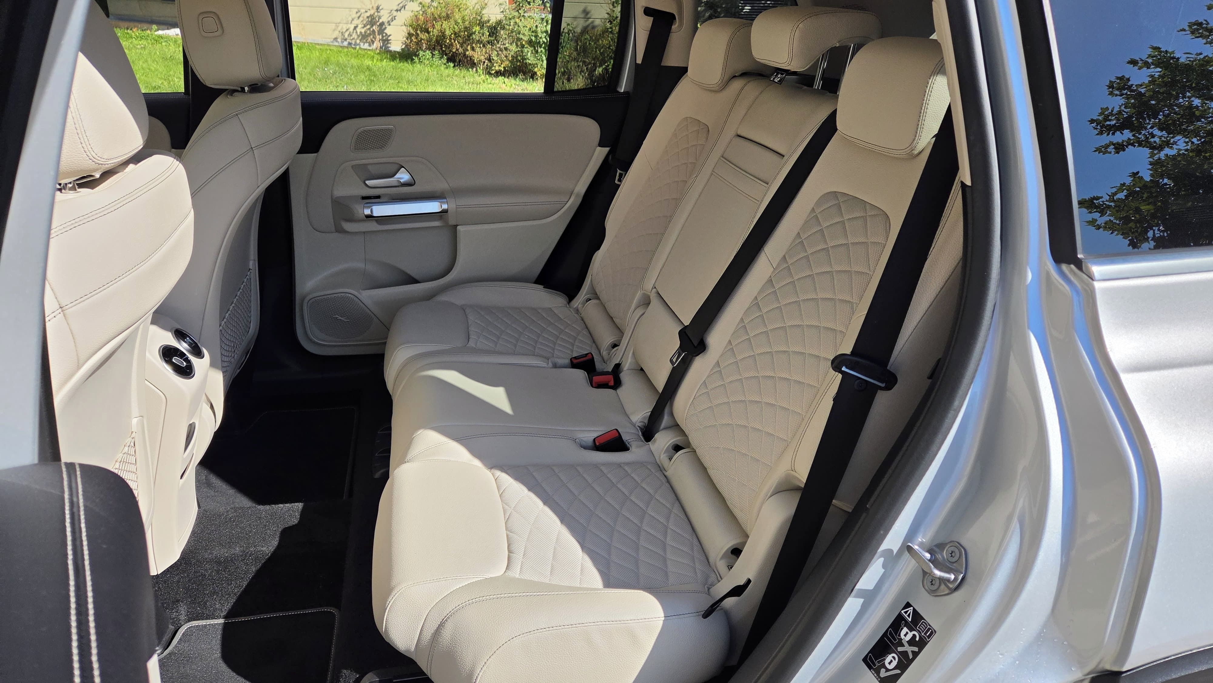 Mercedes-Benz GLB, Mercedes Benz GLB 250 4matic - fotka 6