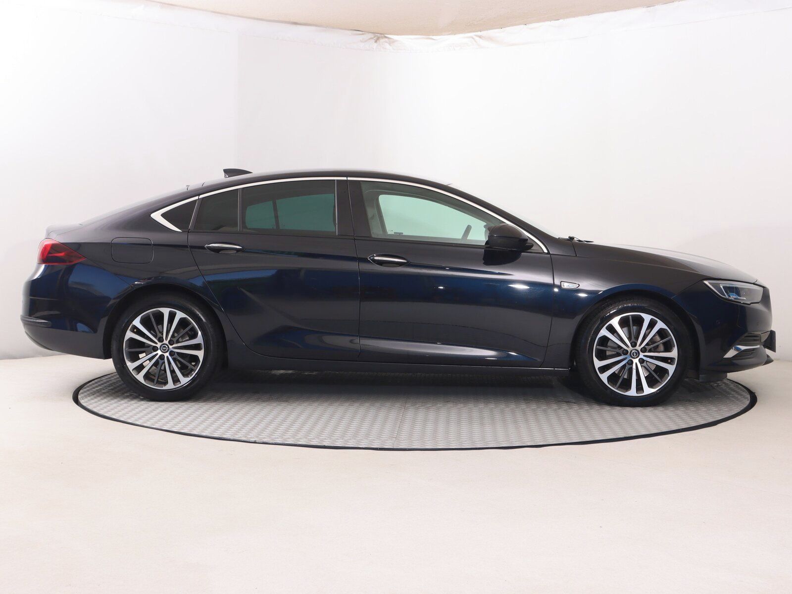 Opel Insignia, 2.0 CDTI, Automat, Serv.kniha - fotka 6