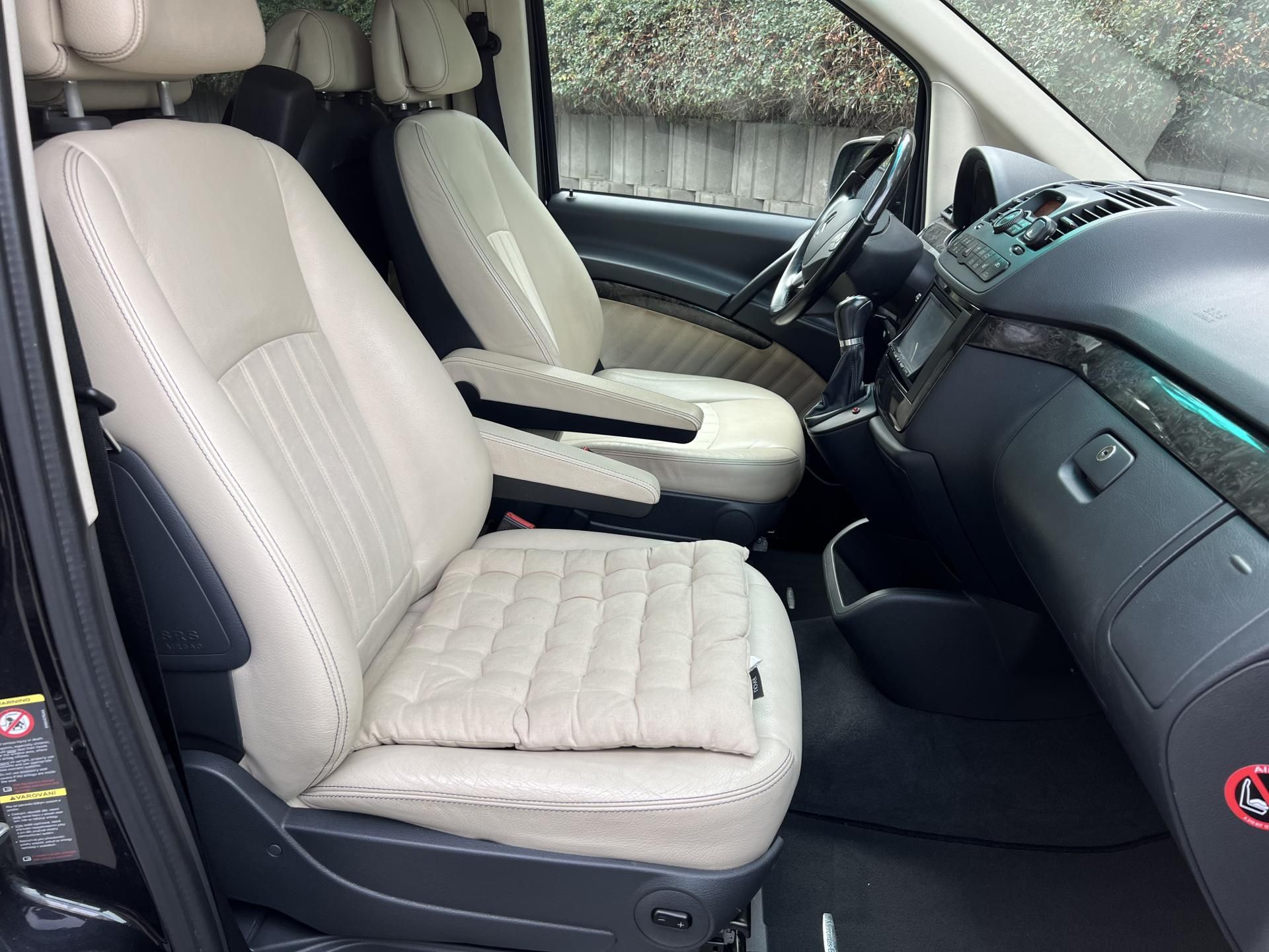 Mercedes-Benz Viano, 3.5 V6 258HP PANORAMA 2.MAJ - fotka 6
