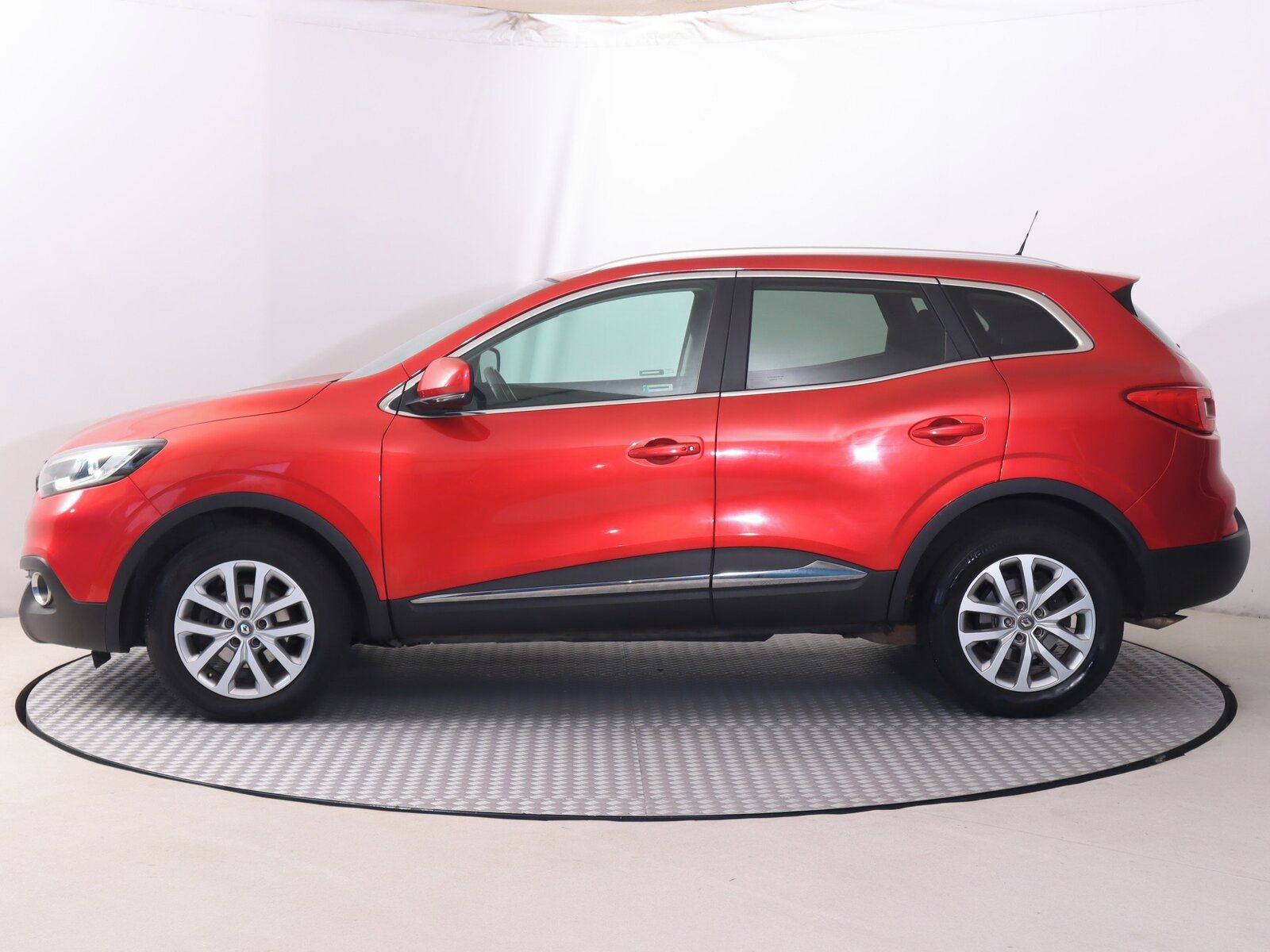 Renault Kadjar, 1.6 dCi, 4X4 - fotka 3