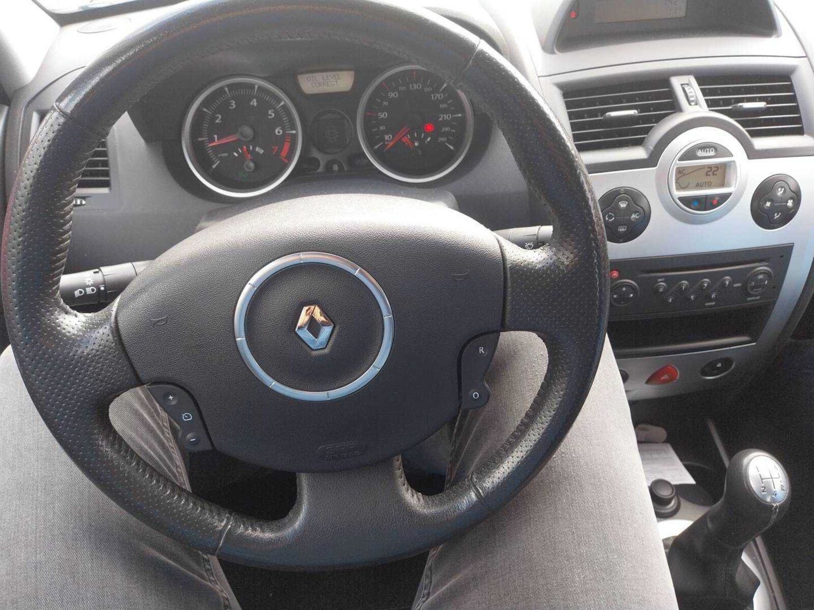Renault Mégane, 1.4 16V , ČR,1.maj, Serv.kniha - fotka 3