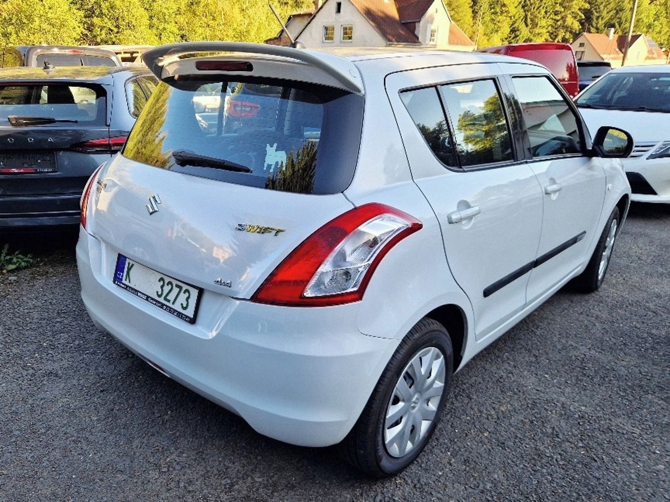 Suzuki Swift, 1.2i (69 kW), 4×4, 90 tis. km - fotka 4