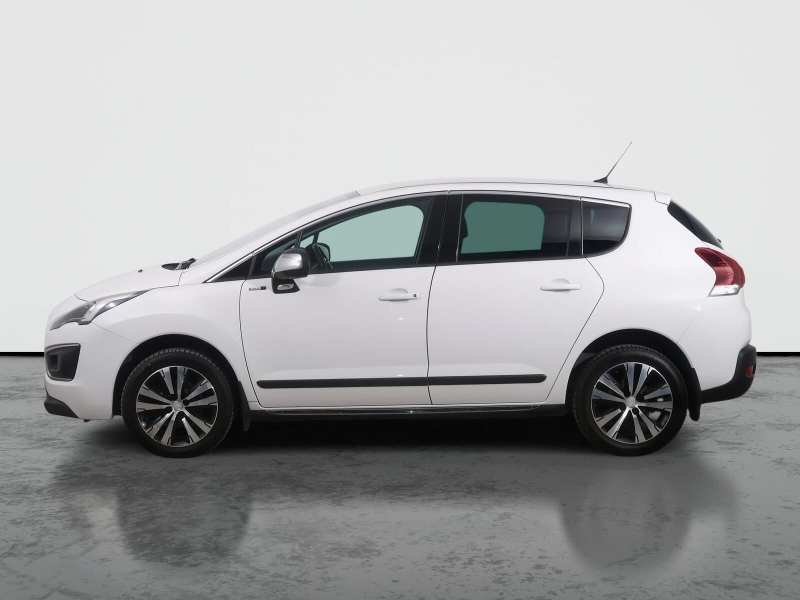 Peugeot 3008, 1.2 PureTech - fotka 3