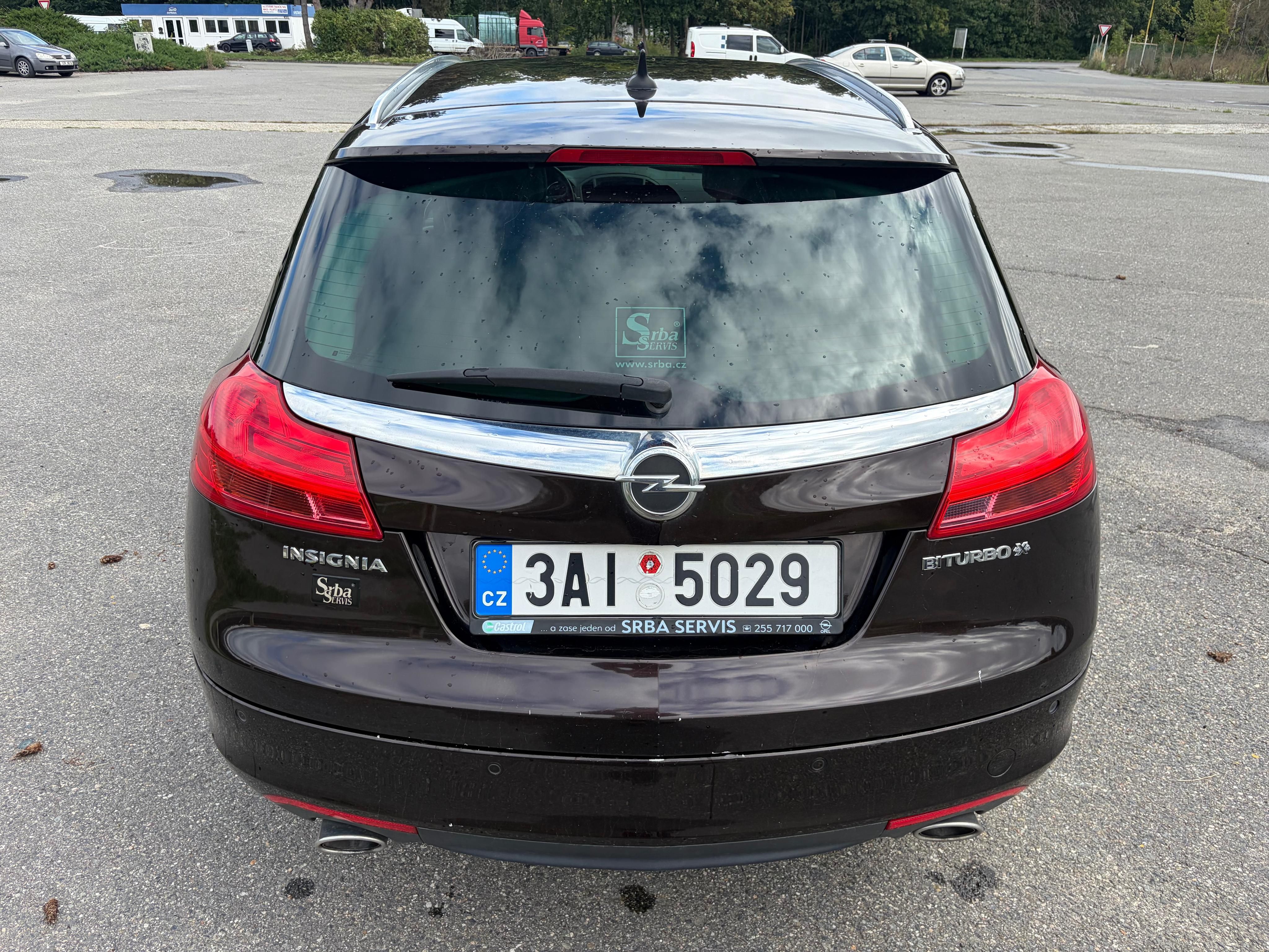 Opel Insignia, 2.0 BiTurbo CDTi 143kW 4x4 - fotka 6