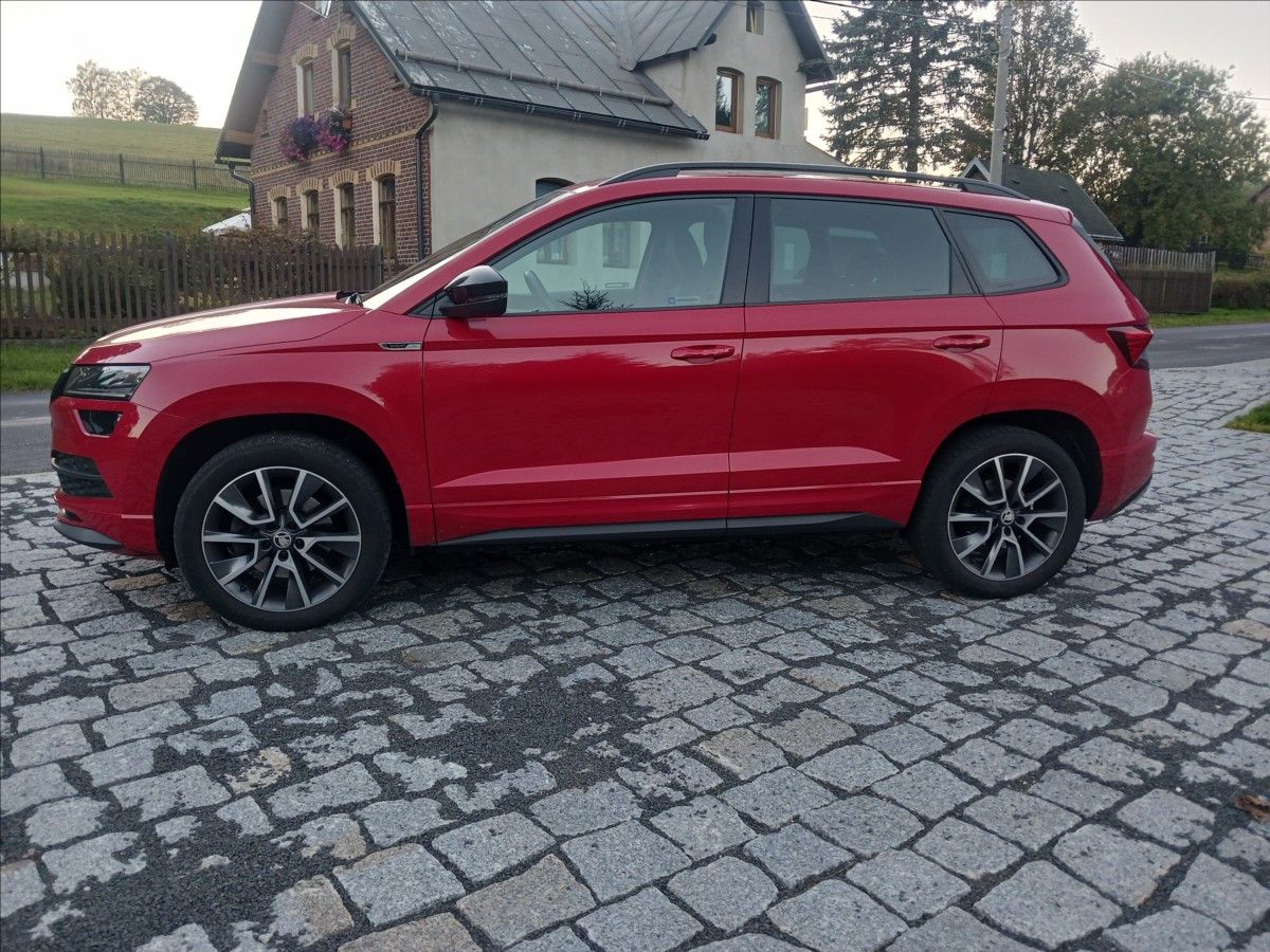 Škoda Karoq, 2,0 TSI140kW DSG 4x4 SPORTLINE - fotka 4