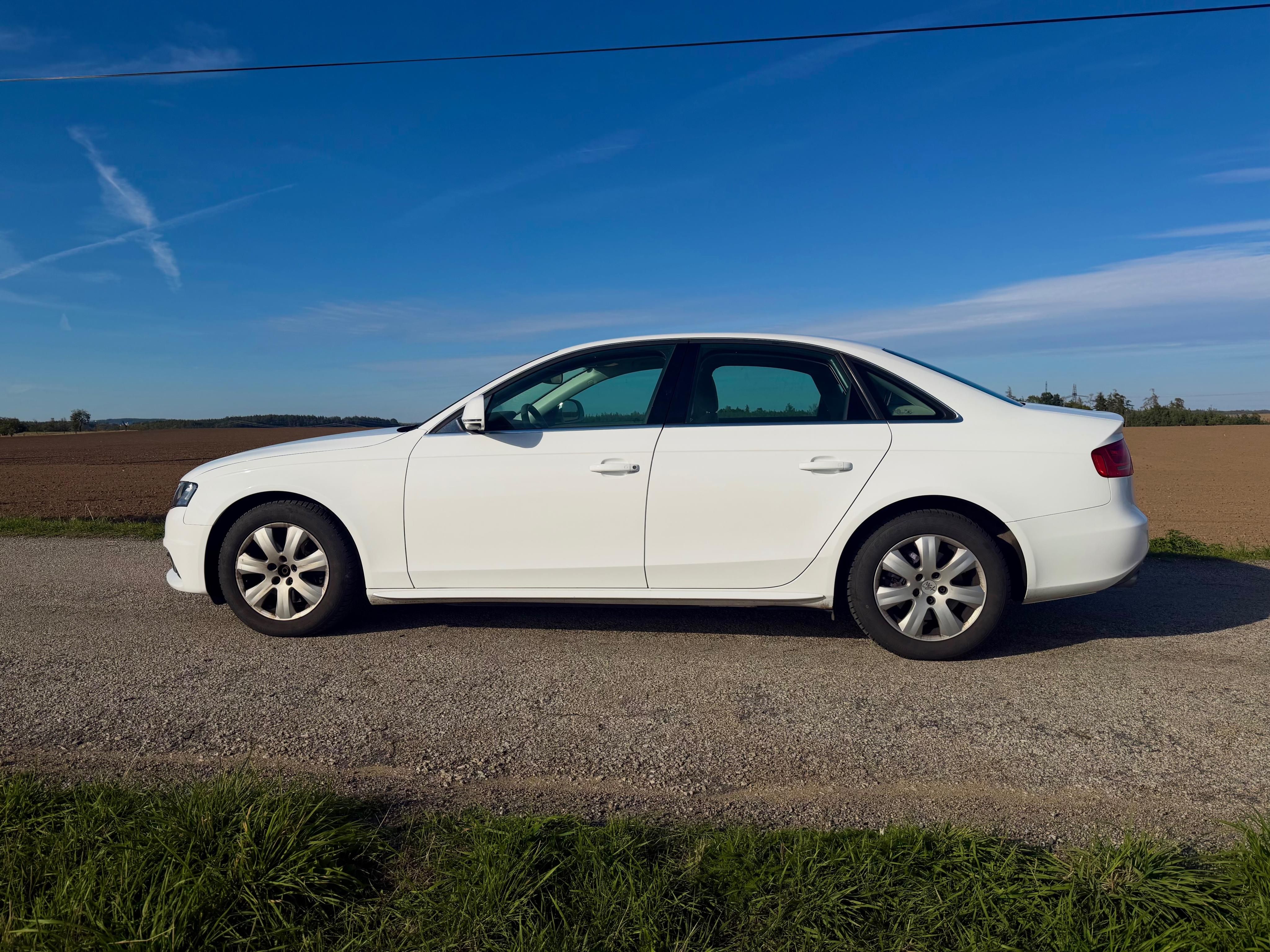 Audi A4, B8, 2.0 TDI, 105 kW - nová STK - fotka 6