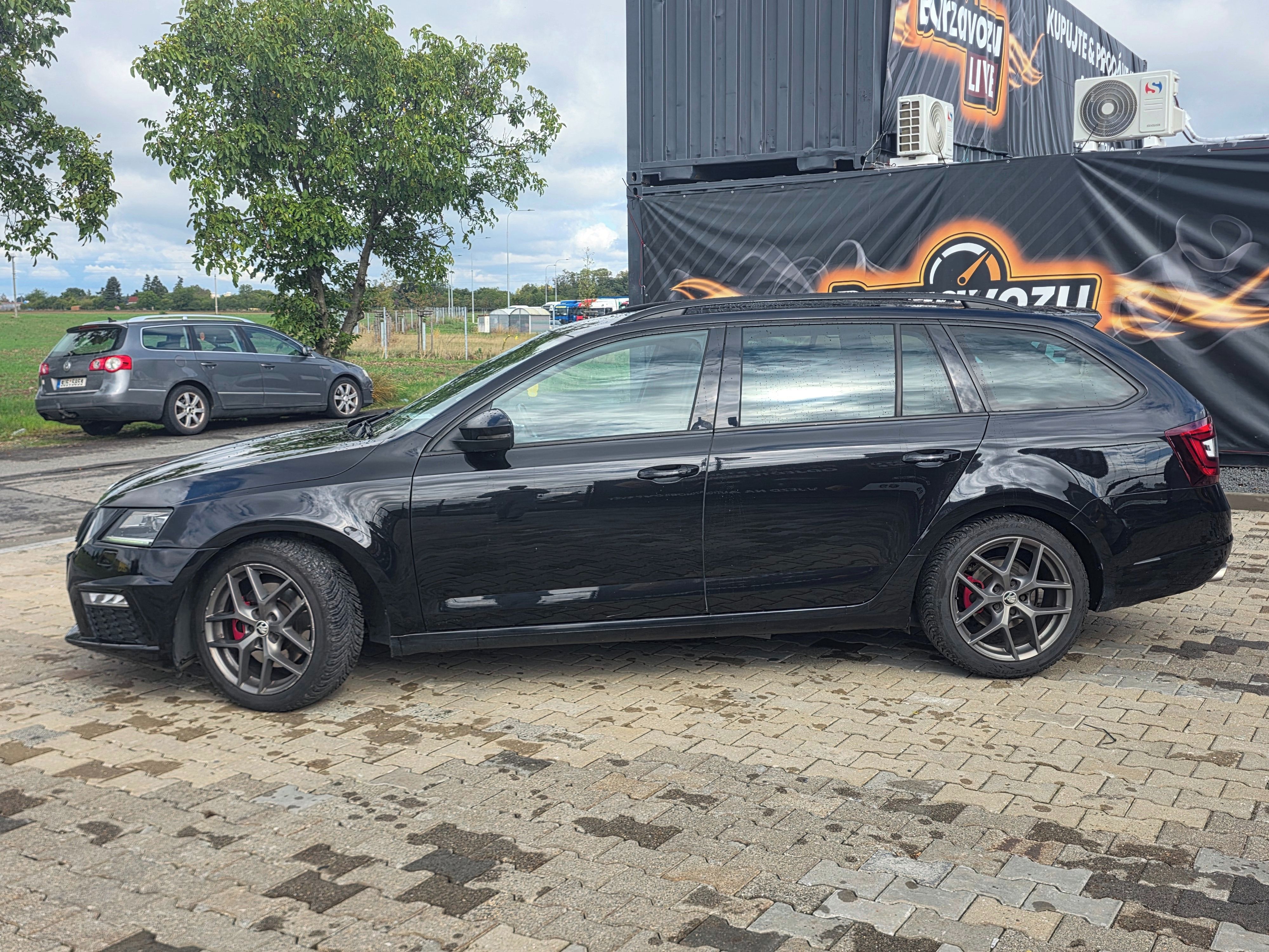 Škoda Octavia, 2.0TDI RS, 135kw, 2018 - fotka 4