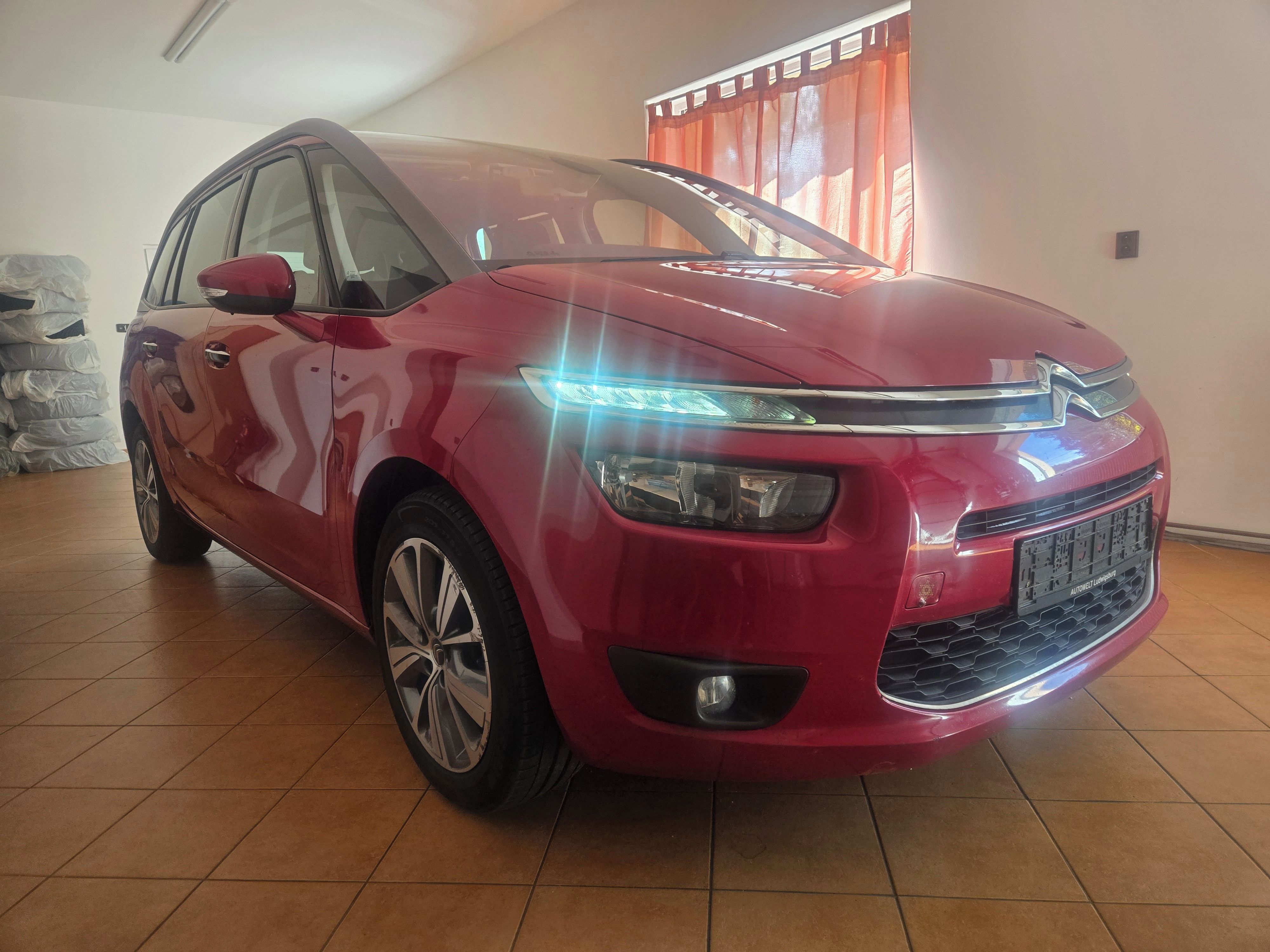 Citroën C4 SpaceTourer, 2,0HDi 110kW AT - fotka 5