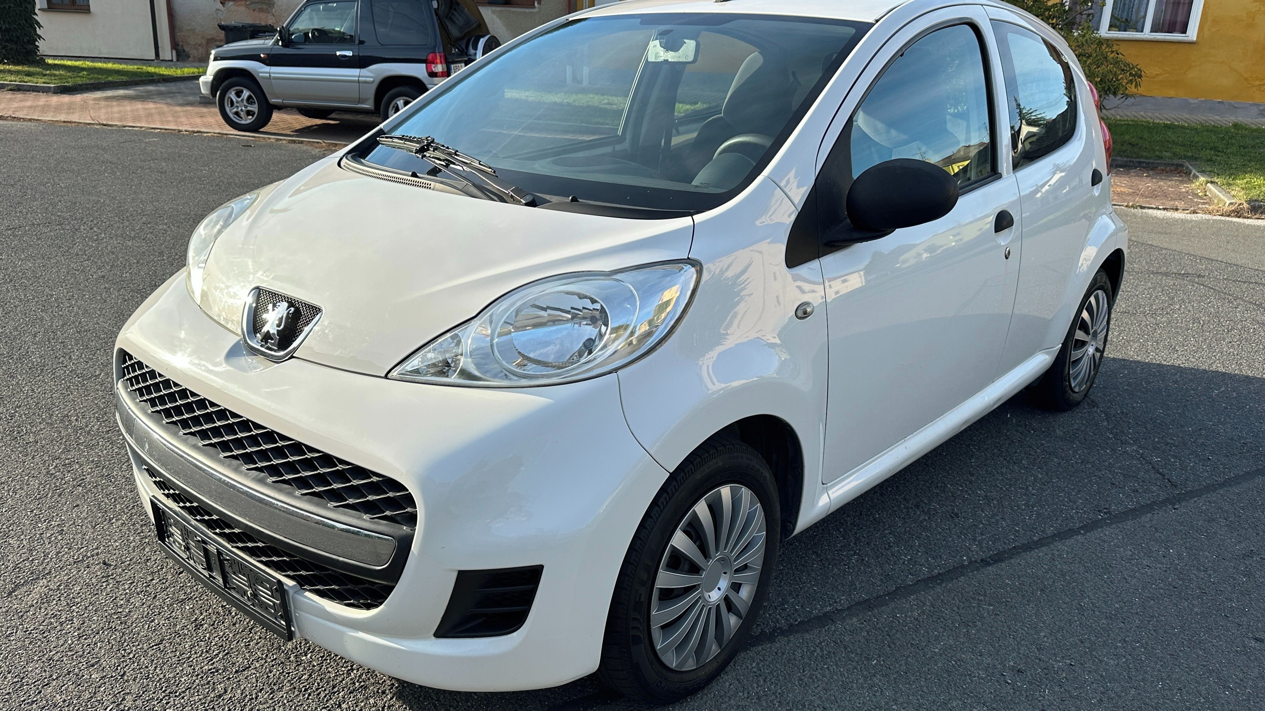 Peugeot 107, Peugeot 107, 1.0i, STK do 2028 - fotka 2