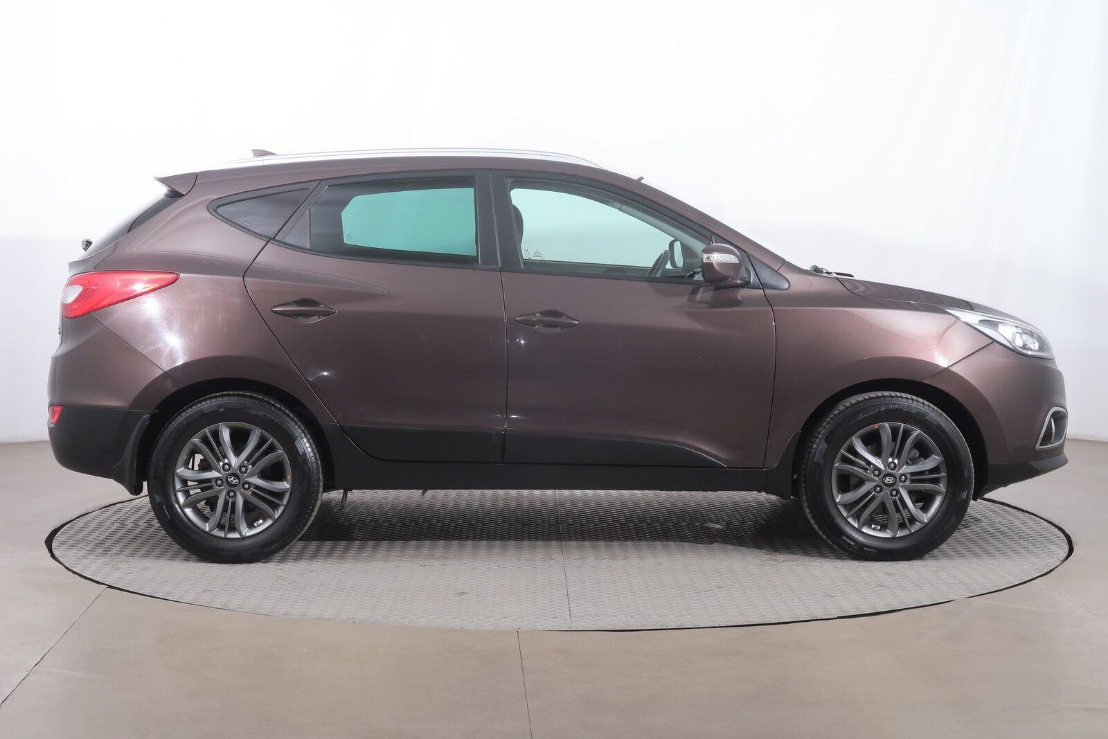 Hyundai ix35, 2.0 GDI, 4X4, Serv.kniha - fotka 6