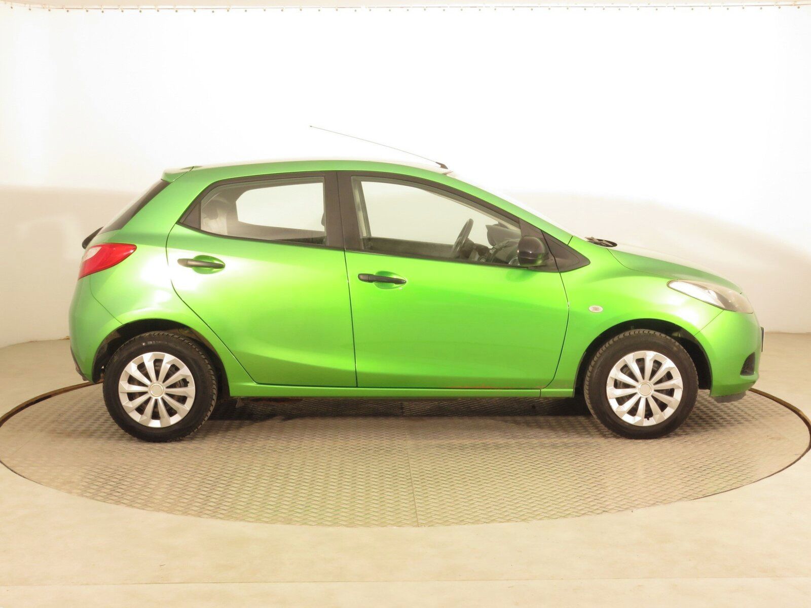 Mazda 2, 1.4 i, za skvělou cenu - fotka 6