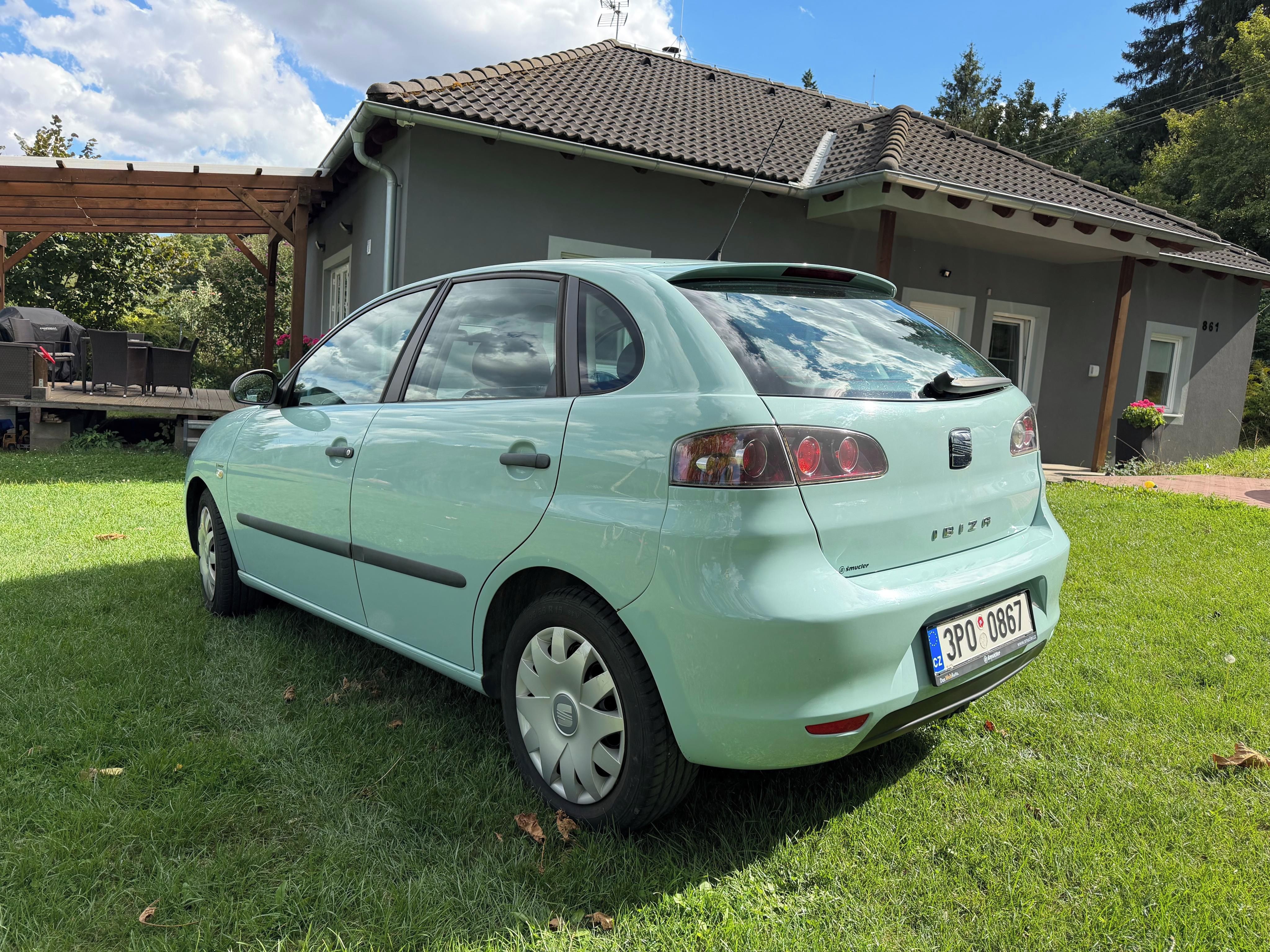 Seat Ibiza, 1,2 benzin 90.000 km - fotka 4
