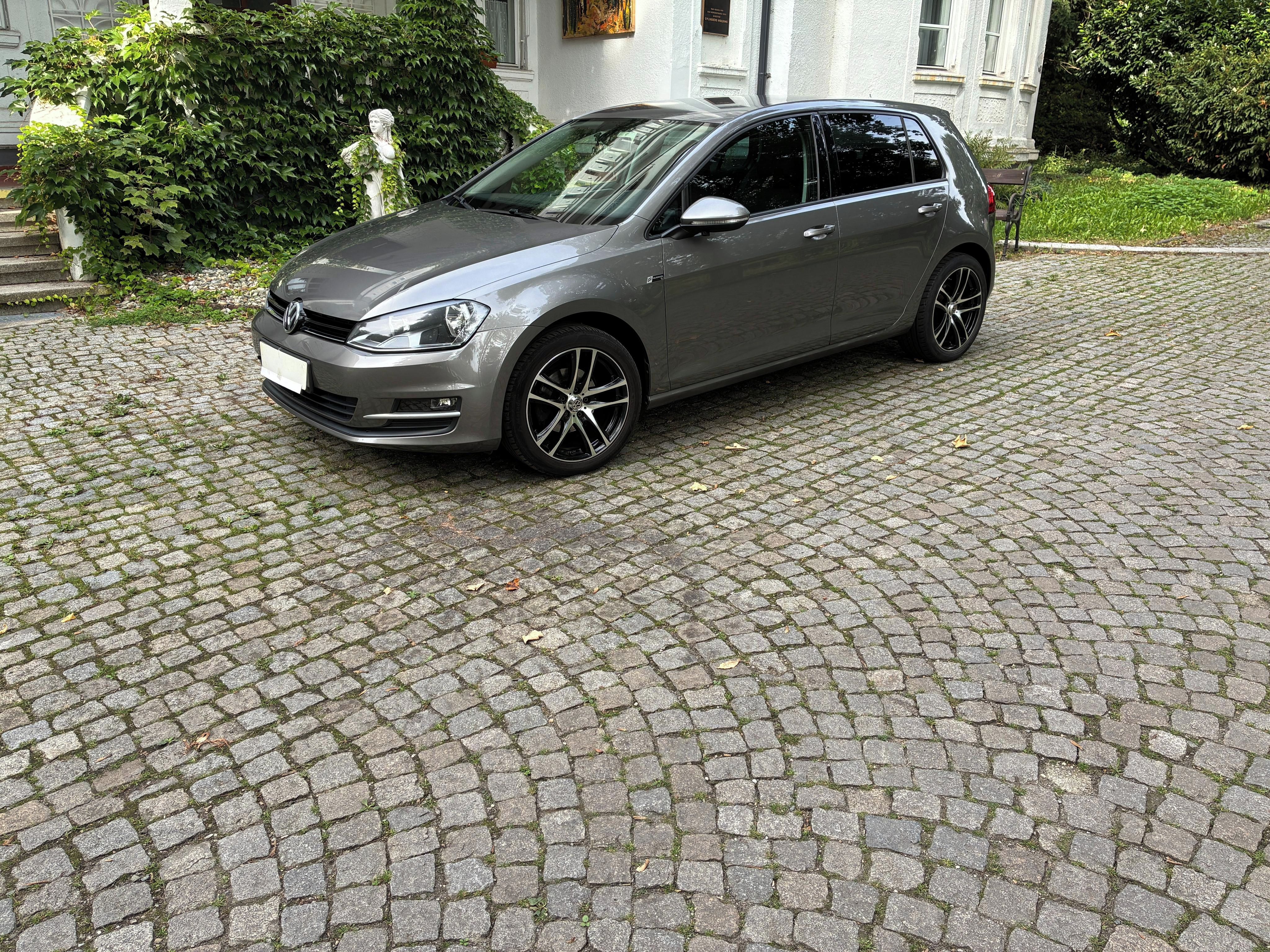 Volkswagen Golf, Volkswagen Golf 1,2.77kw. - fotka 3