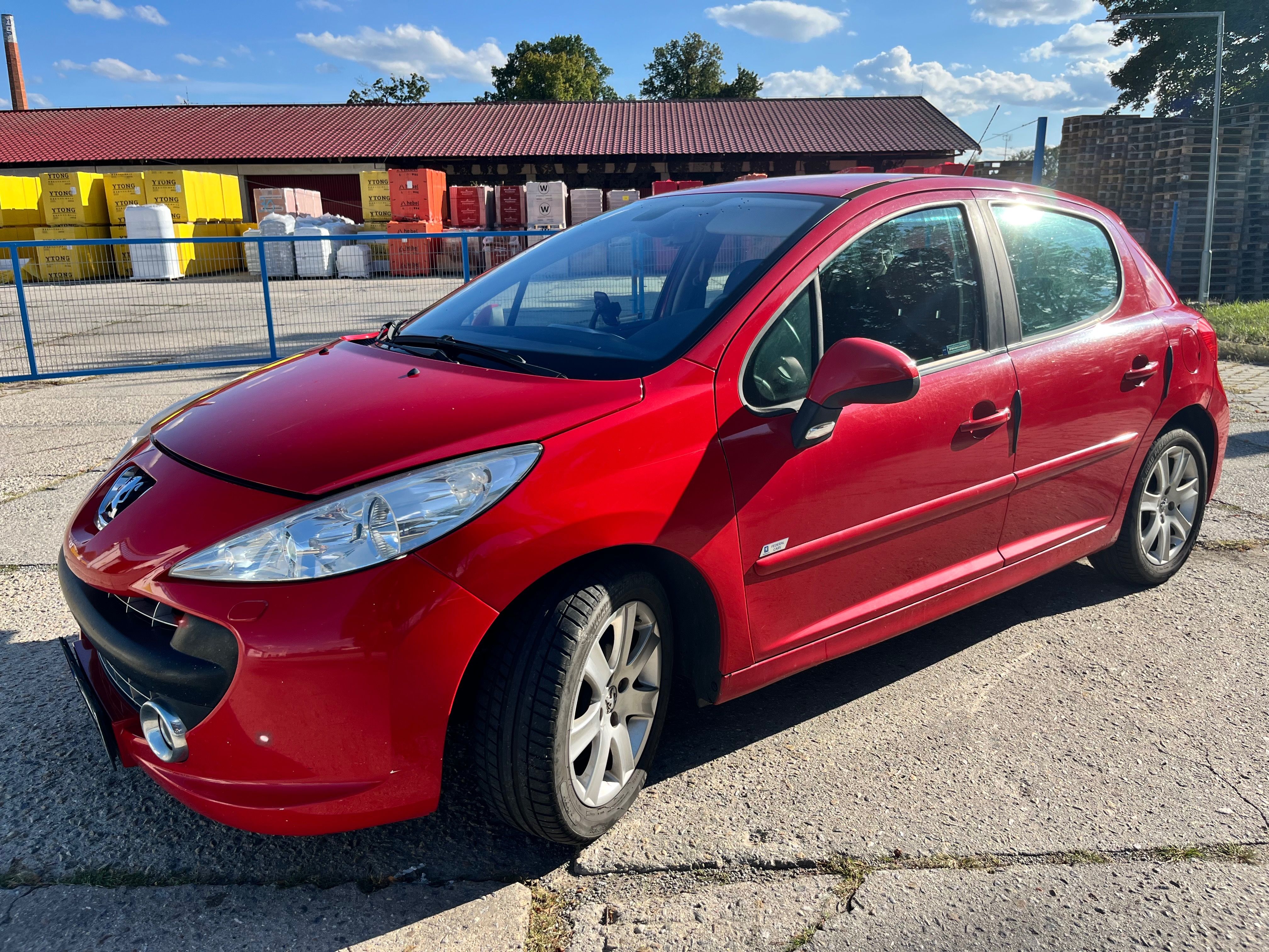 Peugeot 207, 1.6 HDi bez DPF - fotka 4