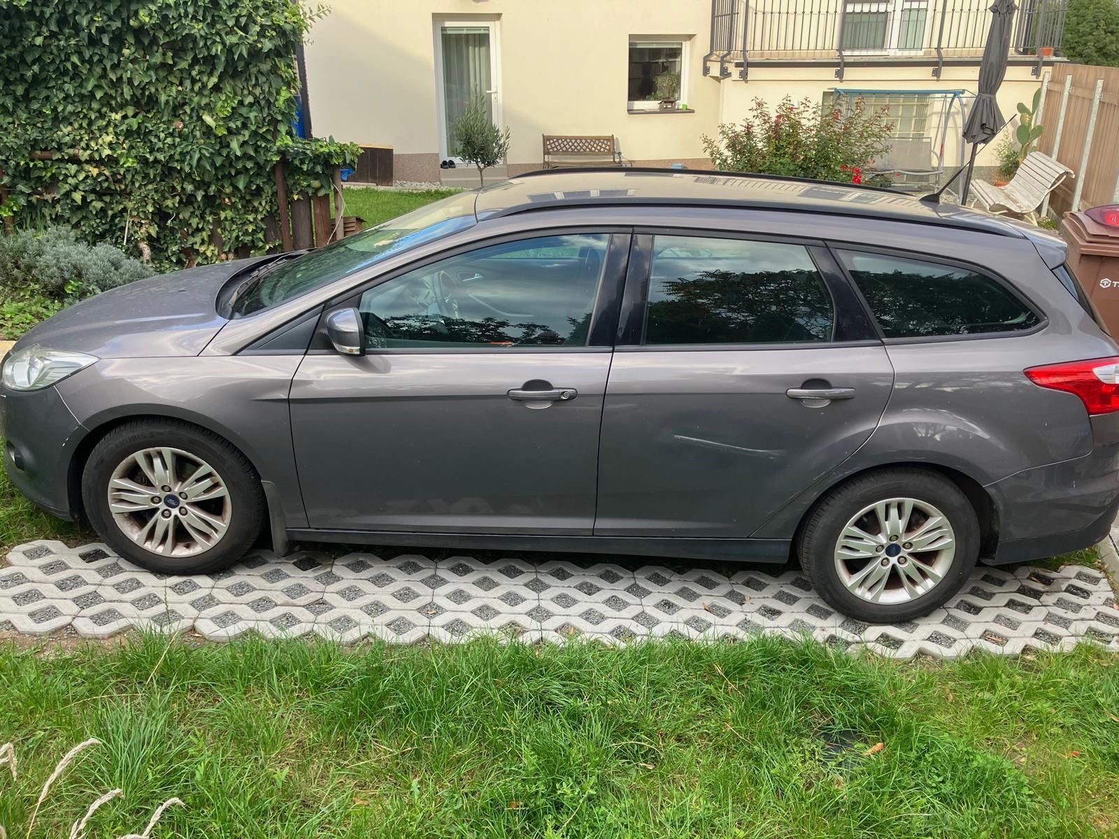 Ford Focus, 1.0 EcoBoost 92 porucha motoru - fotka 3