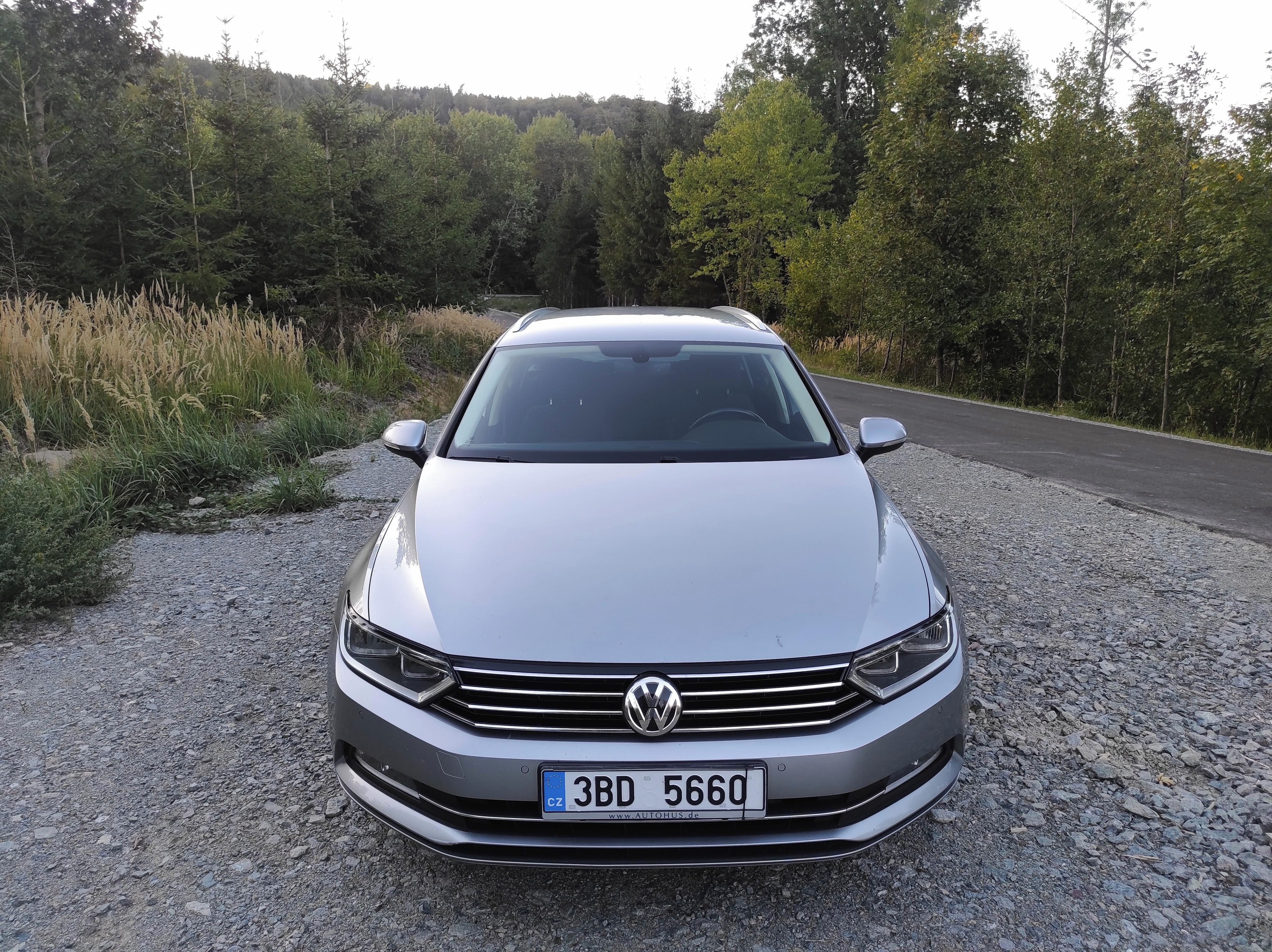 Volkswagen Passat, 2.0 TDI servisovano - fotka 2