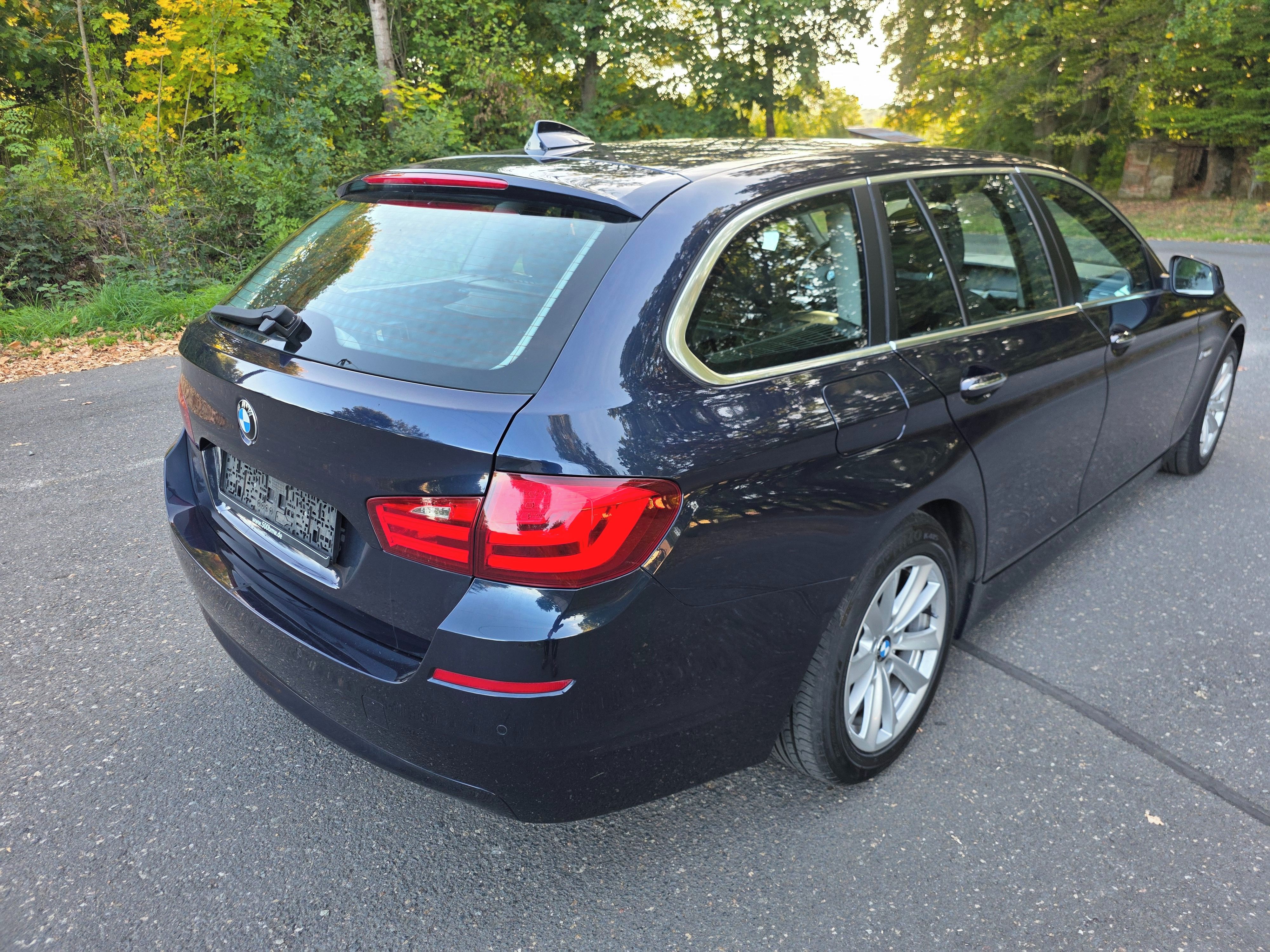 BMW Řada 5, 520D 135kW 2.majitel kamera - fotka 3