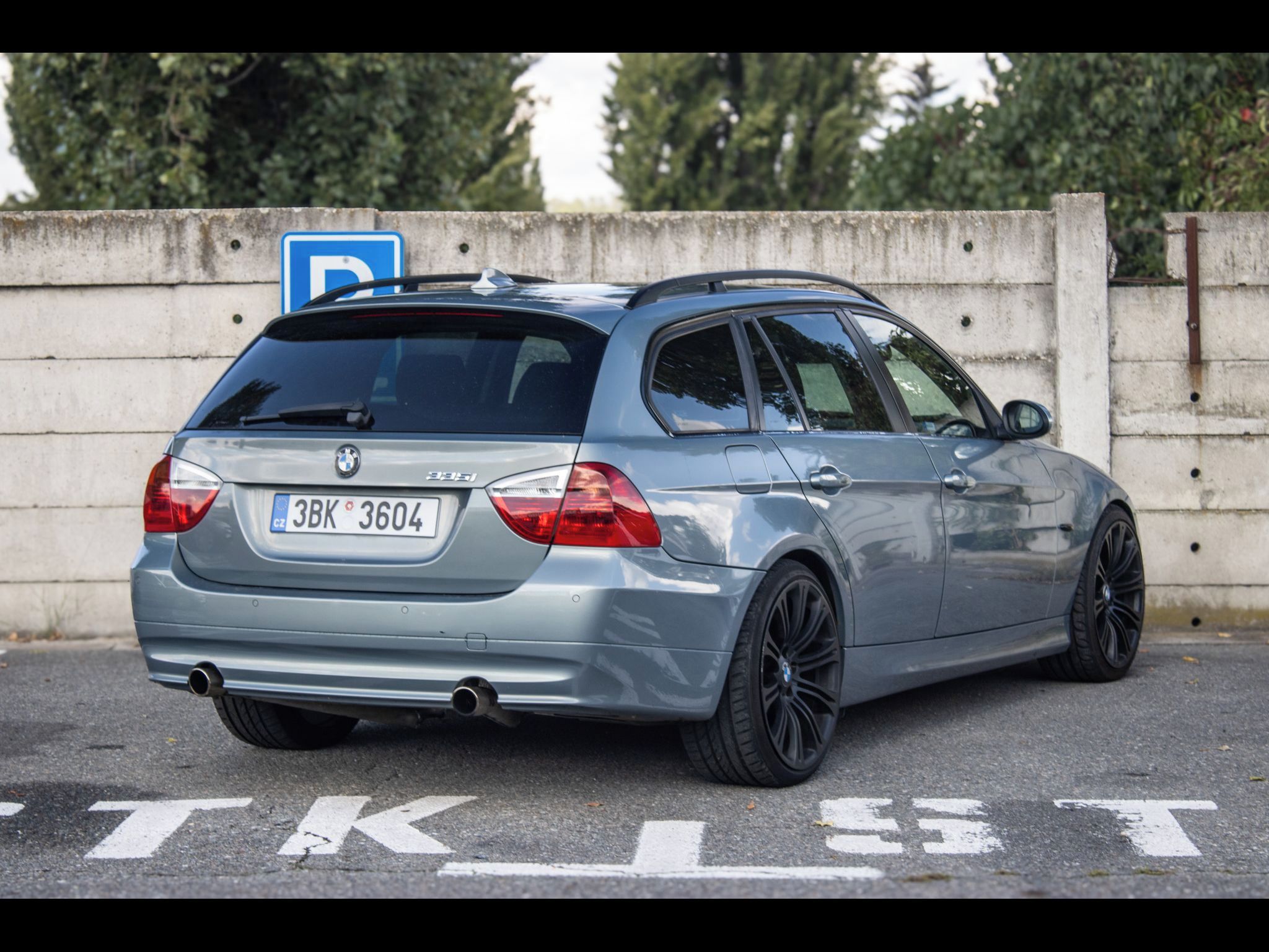 BMW Řada 3 - fotka 5