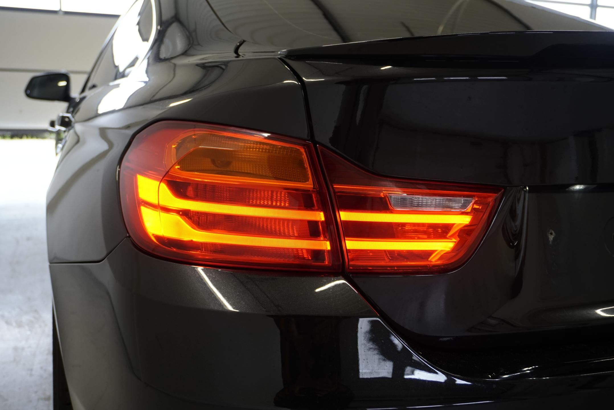 BMW Řada 4, 2,0 GRAN COUPÉ AUT. - fotka 6