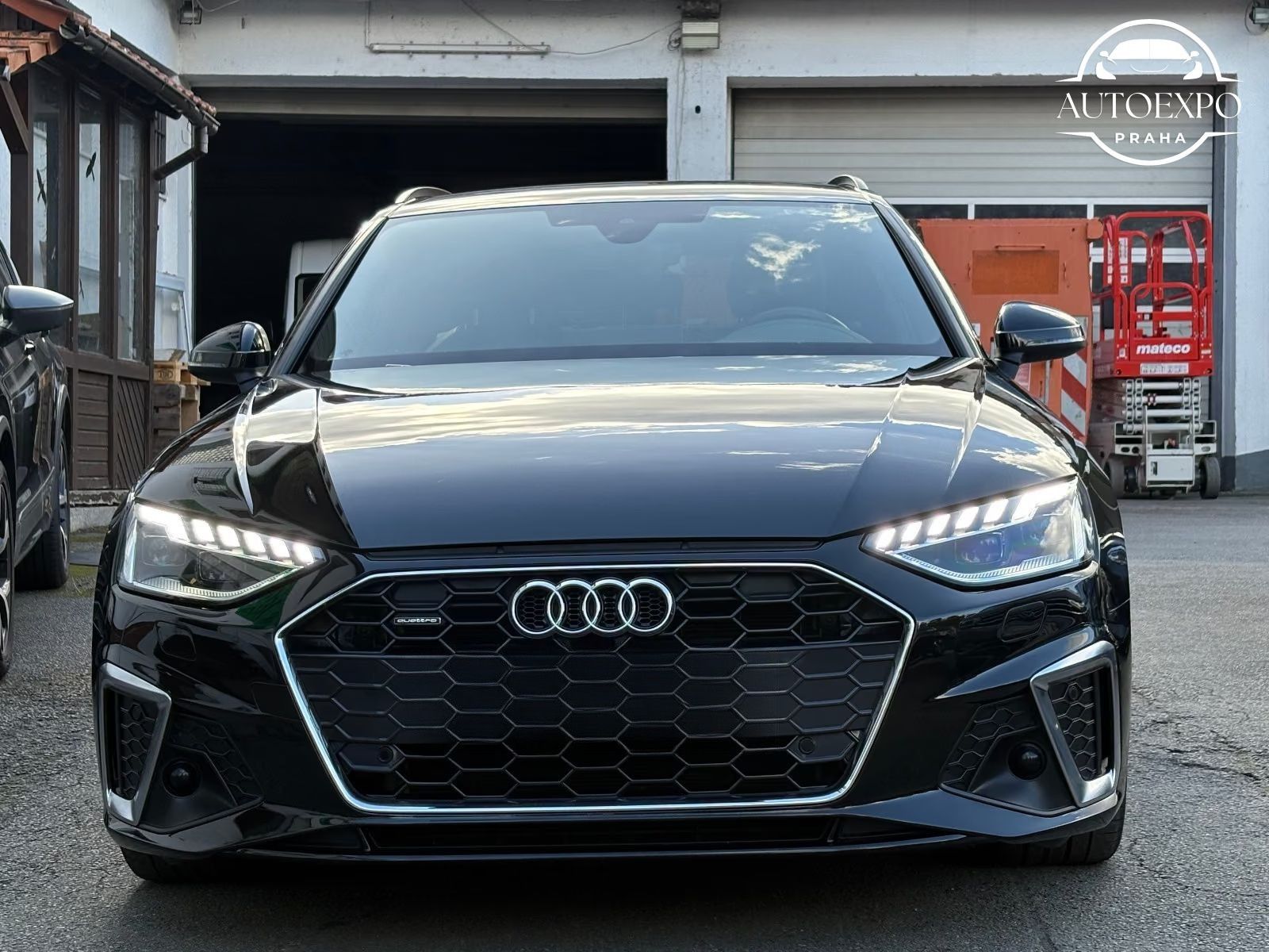 Audi A4, AVANT 40 TDI QUATTRO S LINE - fotka 3