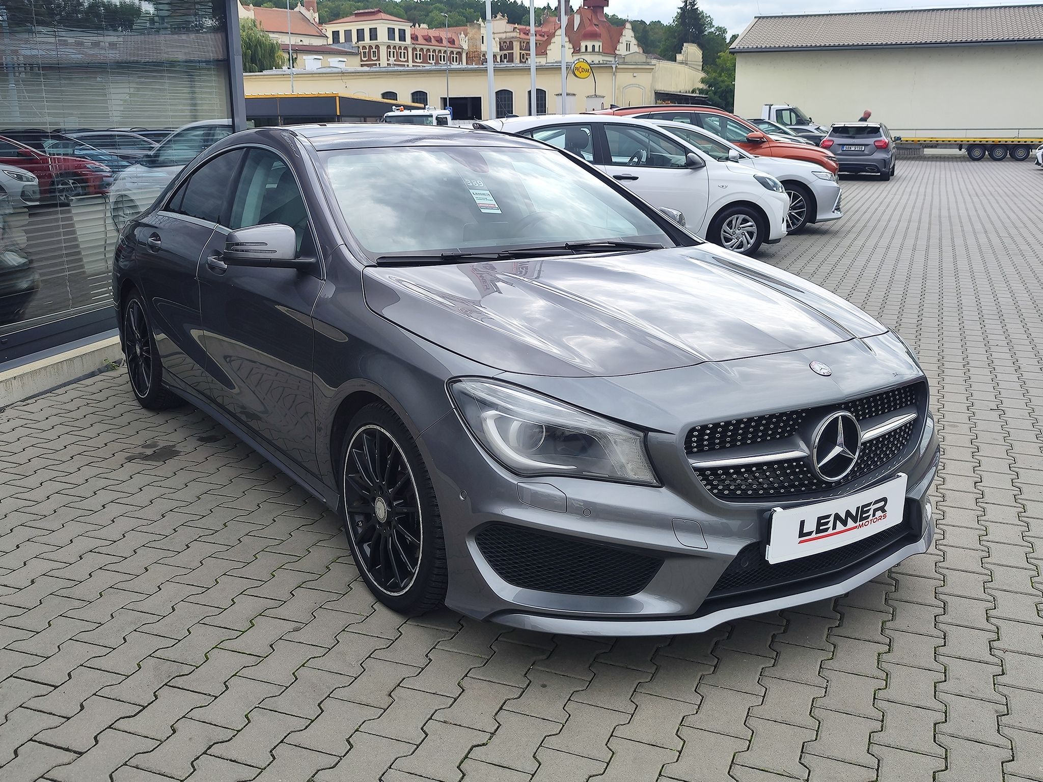 Mercedes-Benz CLA, CLA200/130kW AMG LINE AT - fotka 3