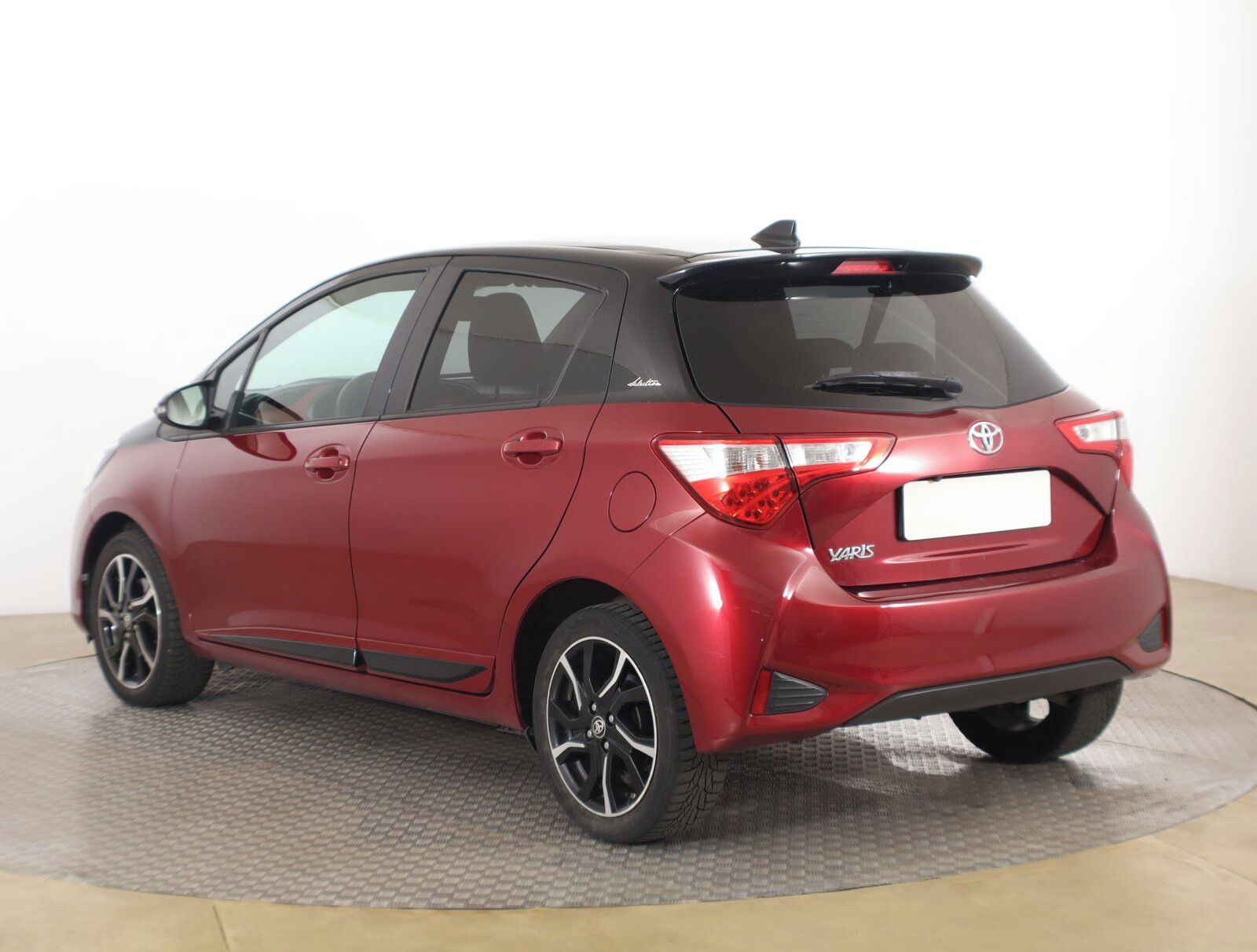 Toyota Yaris, 1.5 Dual VVT-i - fotka 4
