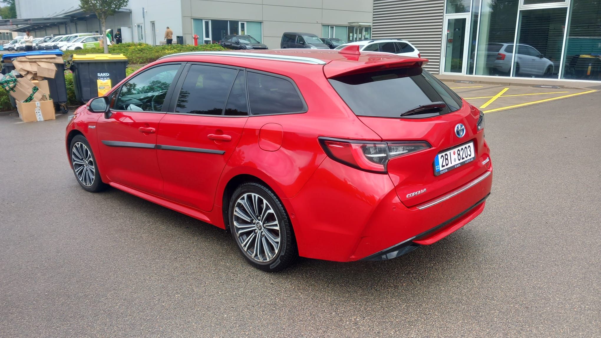 Toyota Corolla, 2.0 Hybrid e-CVT Comfort TS - fotka 6