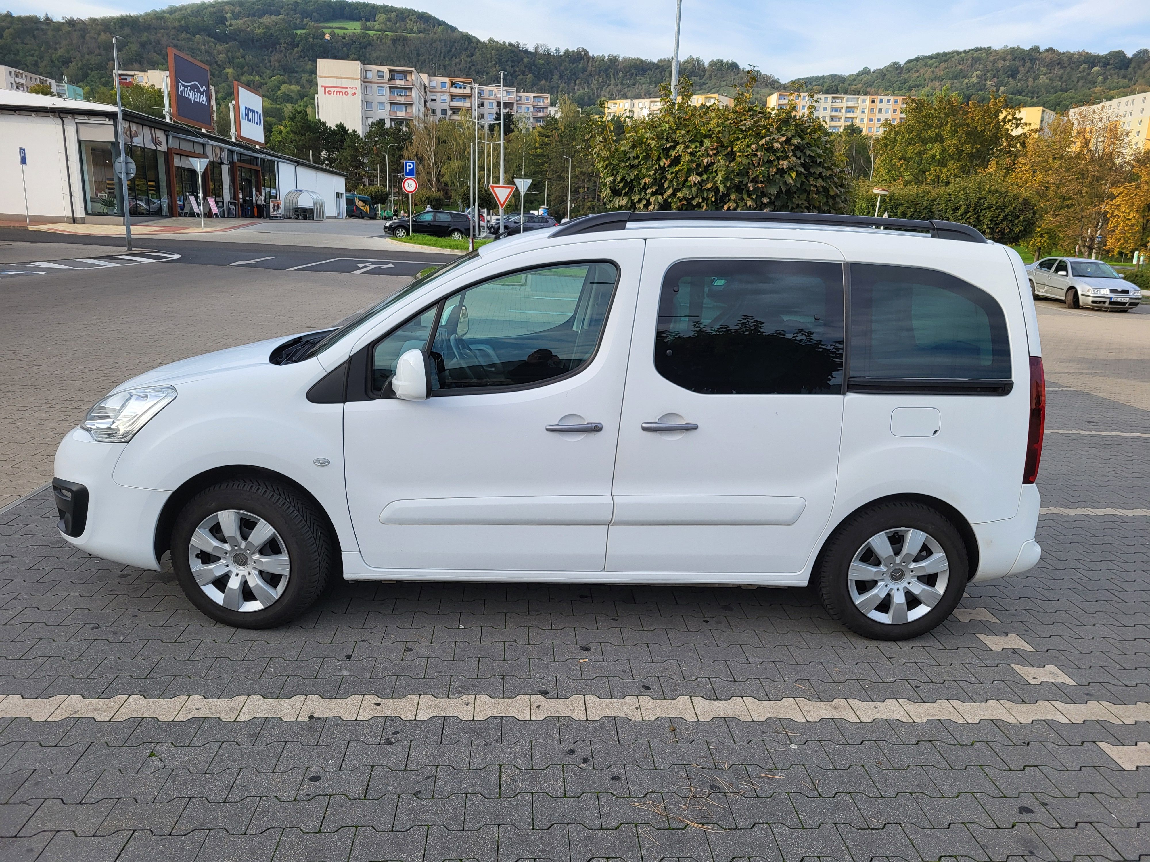Citroën Berlingo, 1,6 VTi , 88 kw - servisováno