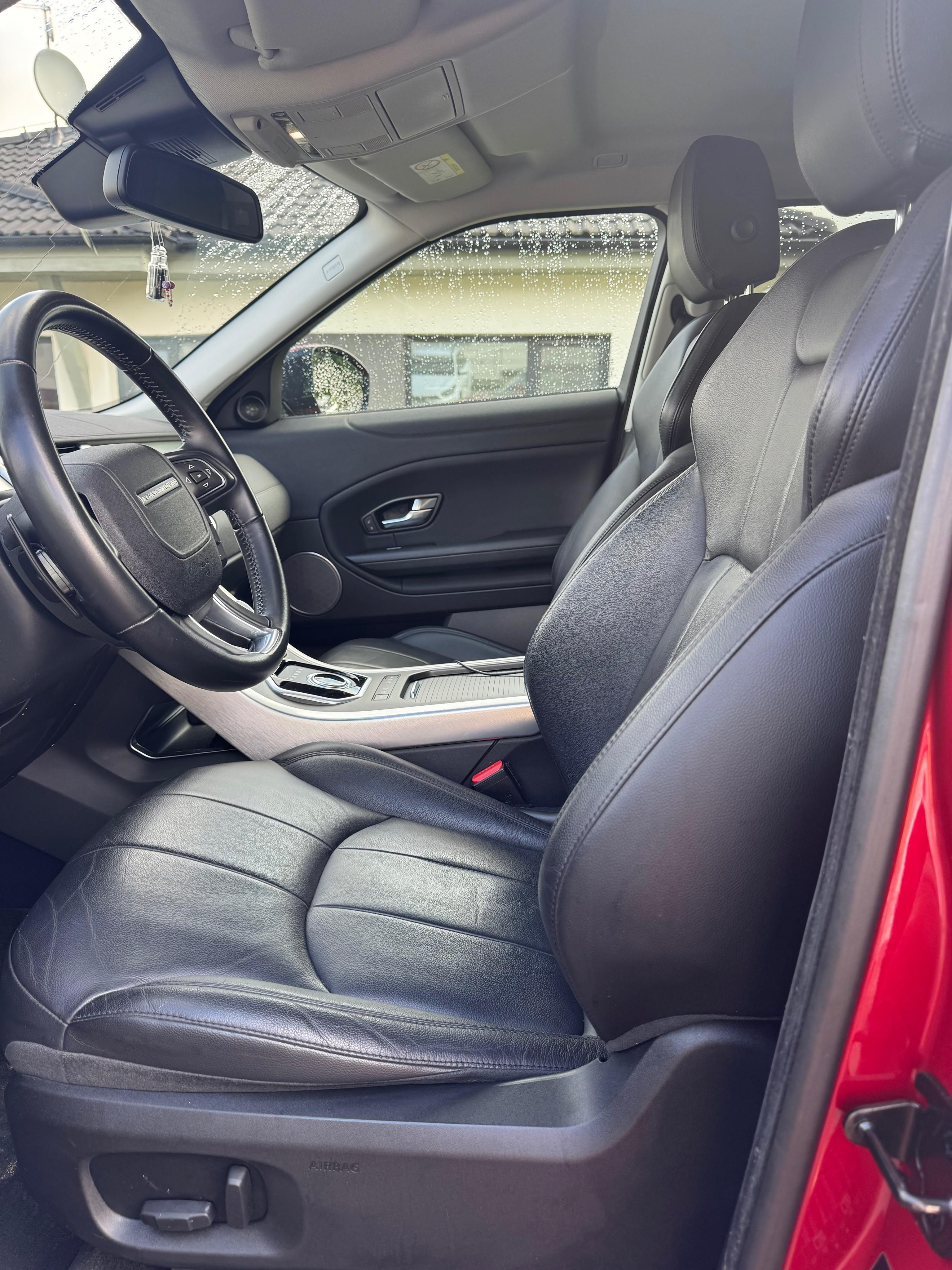 Land Rover Range Rover Evoque, 2.0 diesel /110kw - fotka 3