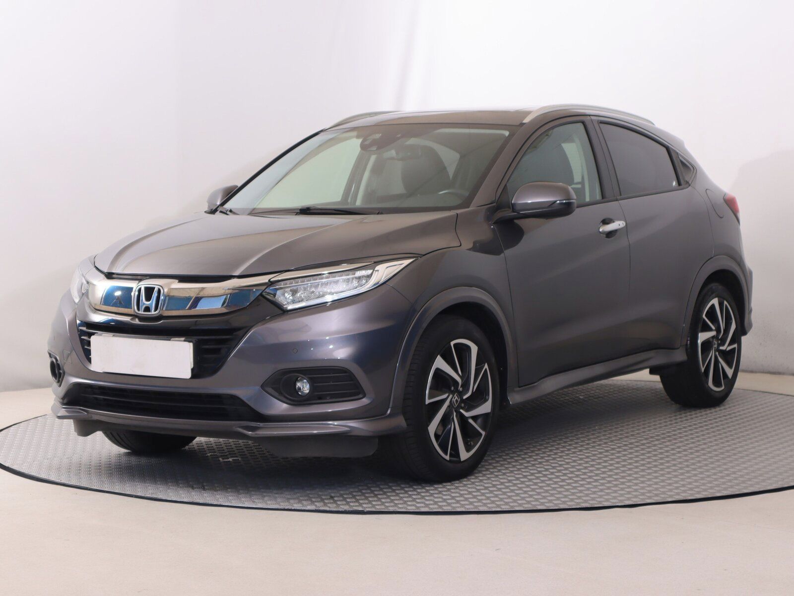 Honda HR-V, 1.5 i-VTEC - fotka 2