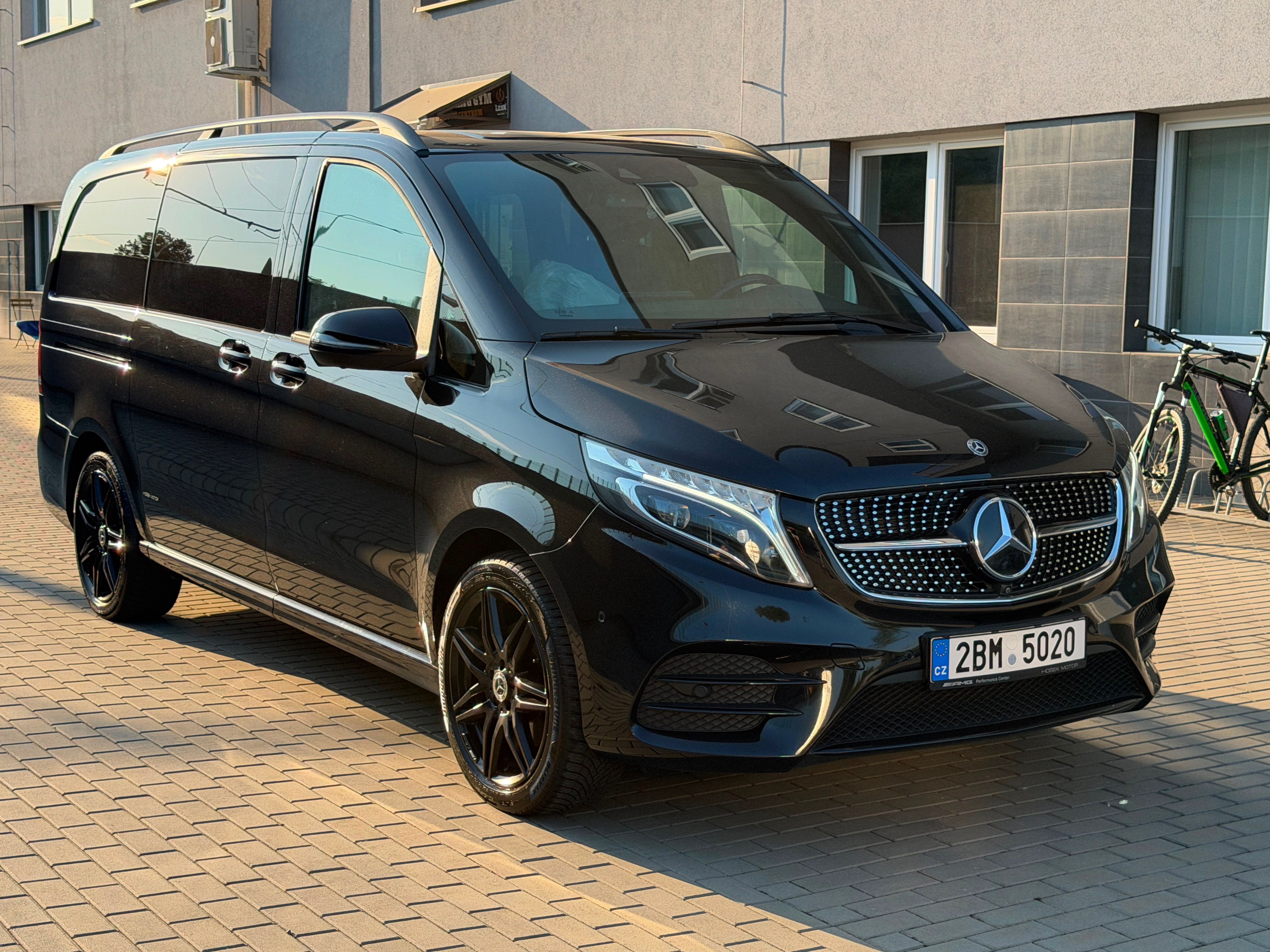 Mercedes-Benz Třídy V, BRABUS 195 KW!
